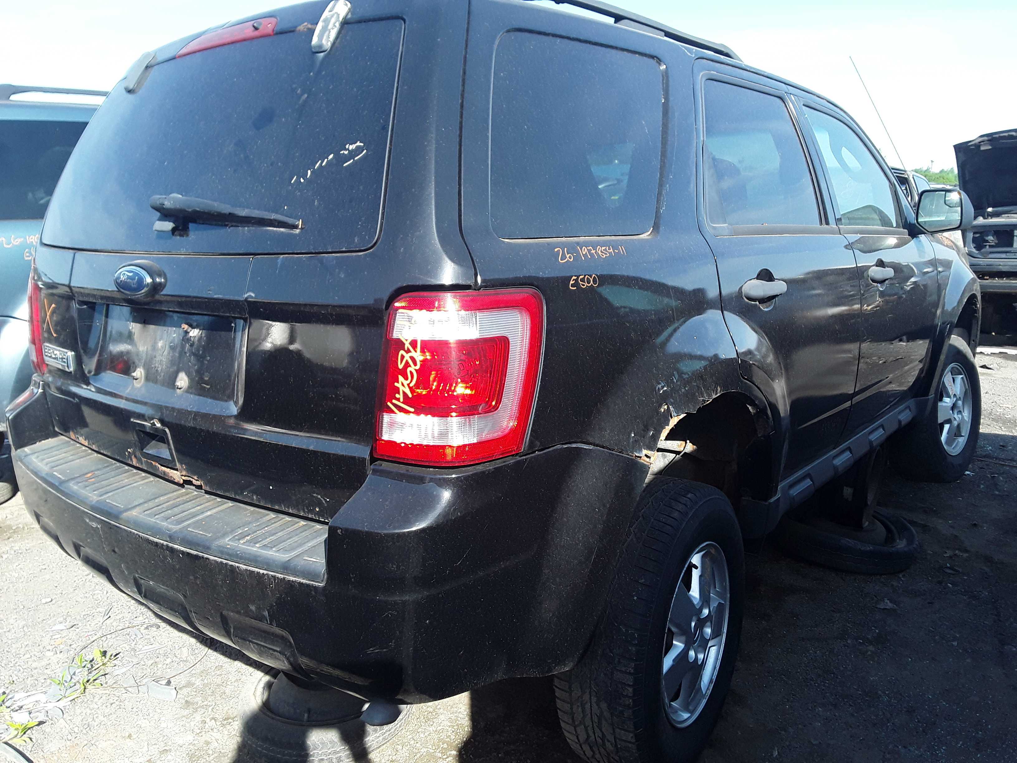 FORD ESCAPE 2011