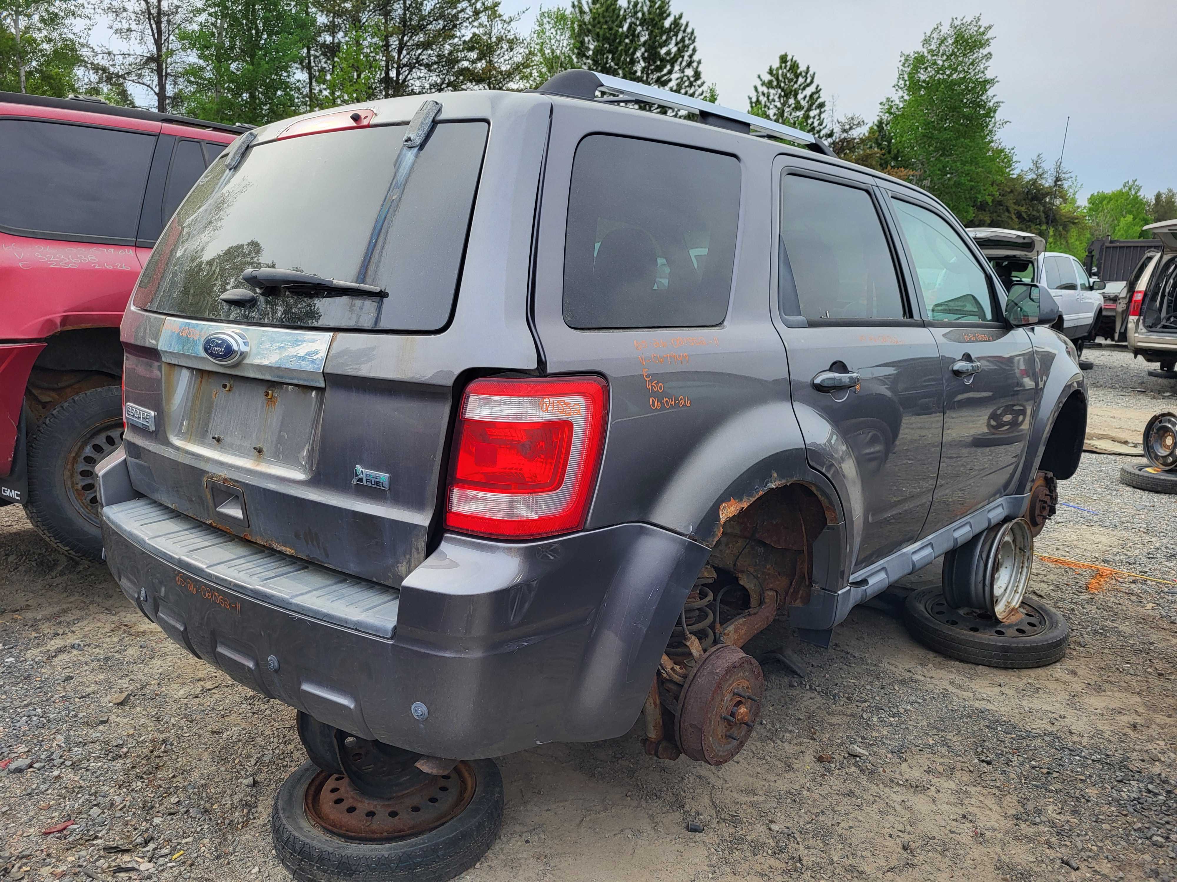 FORD ESCAPE 2011