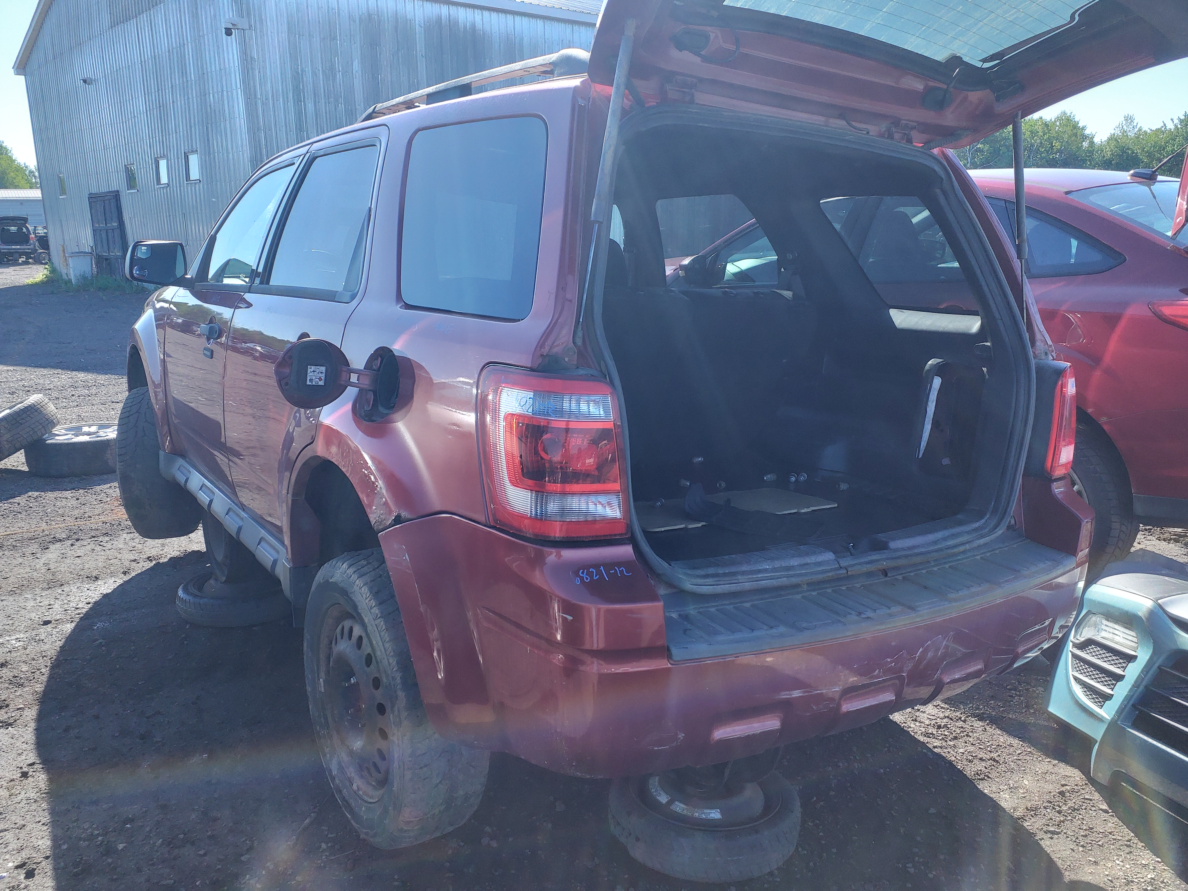 FORD ESCAPE 2012