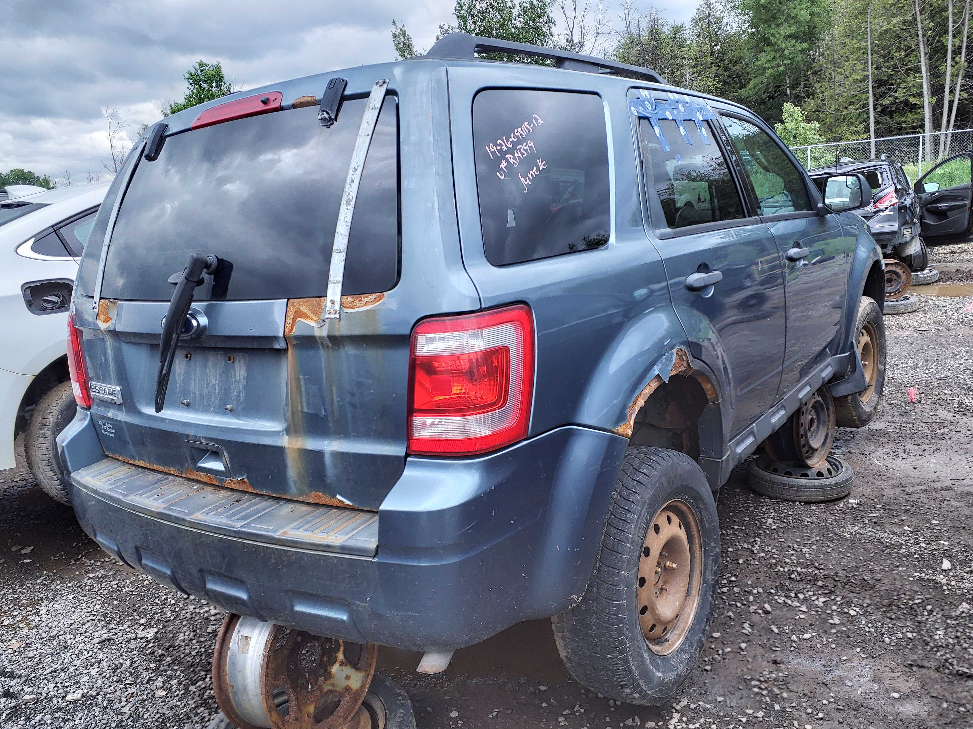 FORD ESCAPE 2012