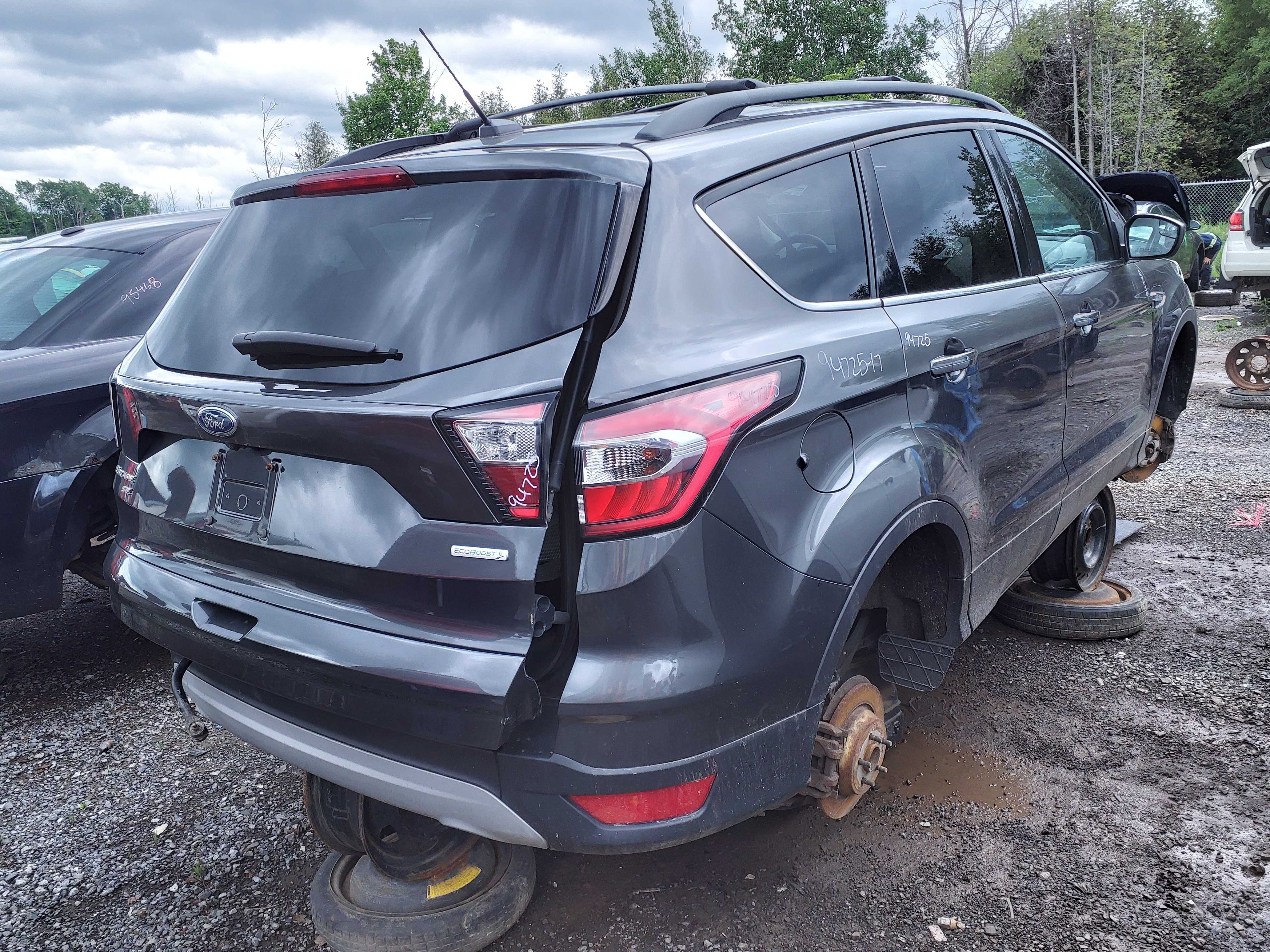 FORD ESCAPE 2017