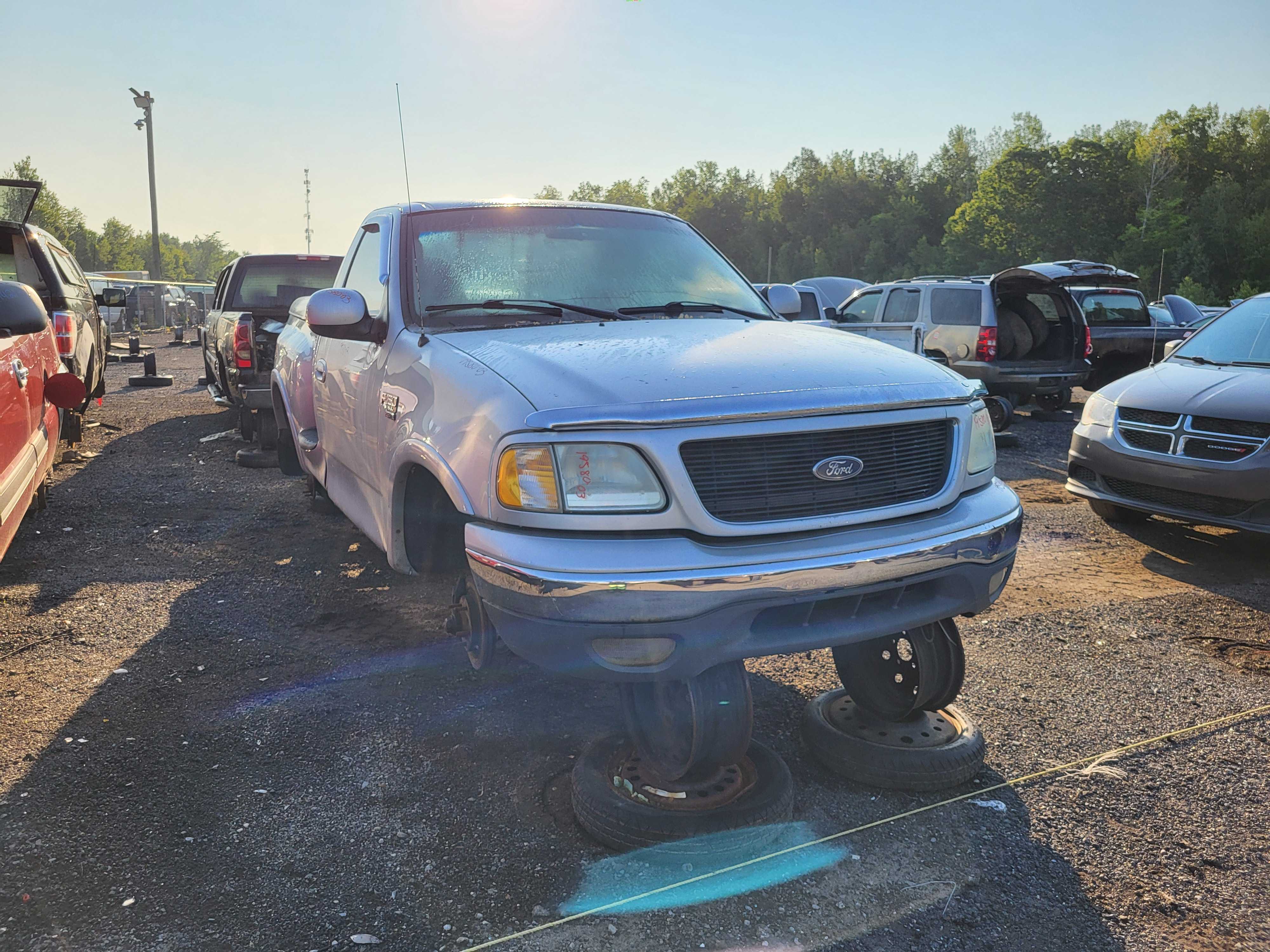 FORD F-150 2003