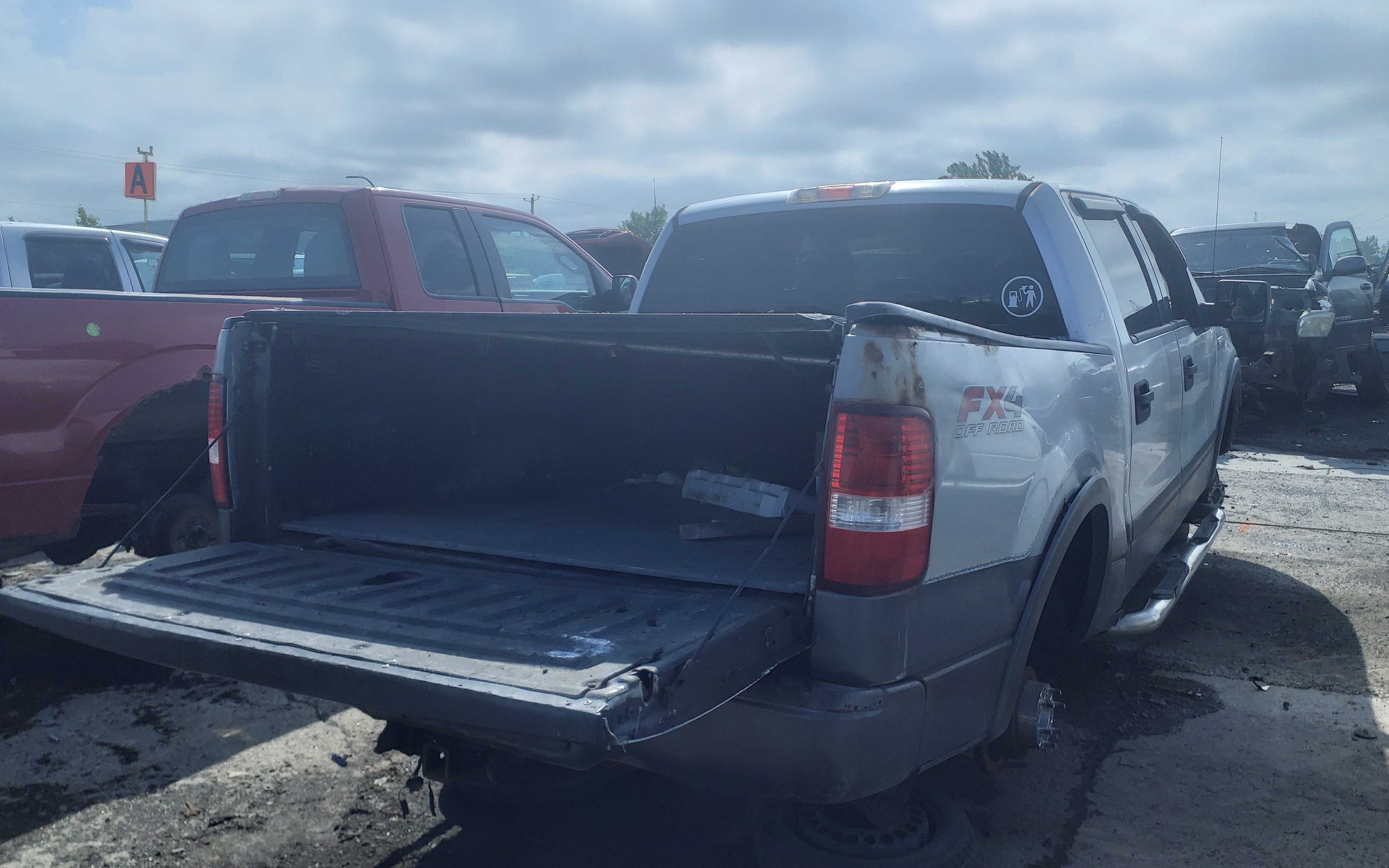 FORD F-150 2004