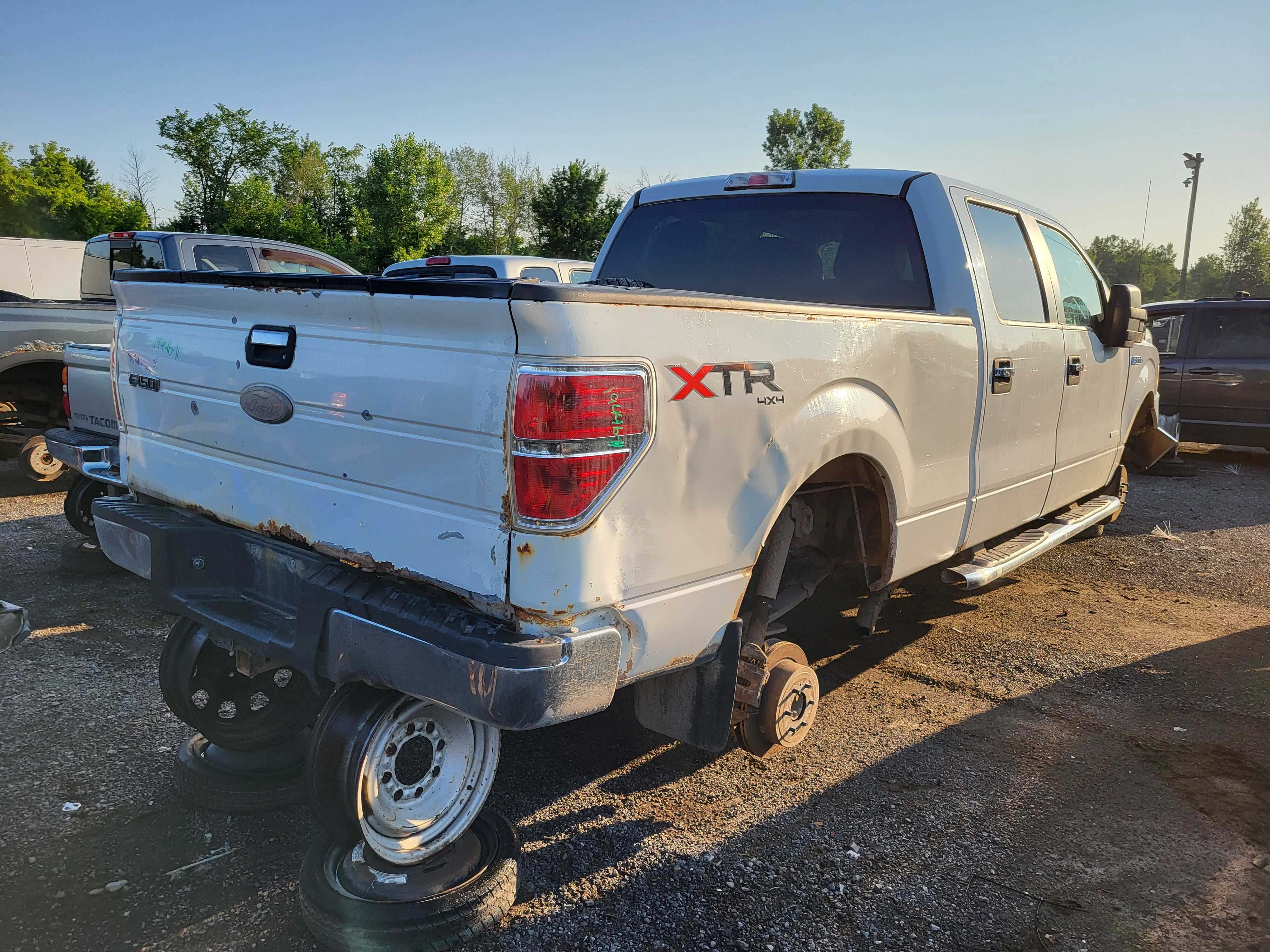 FORD F-150 2011