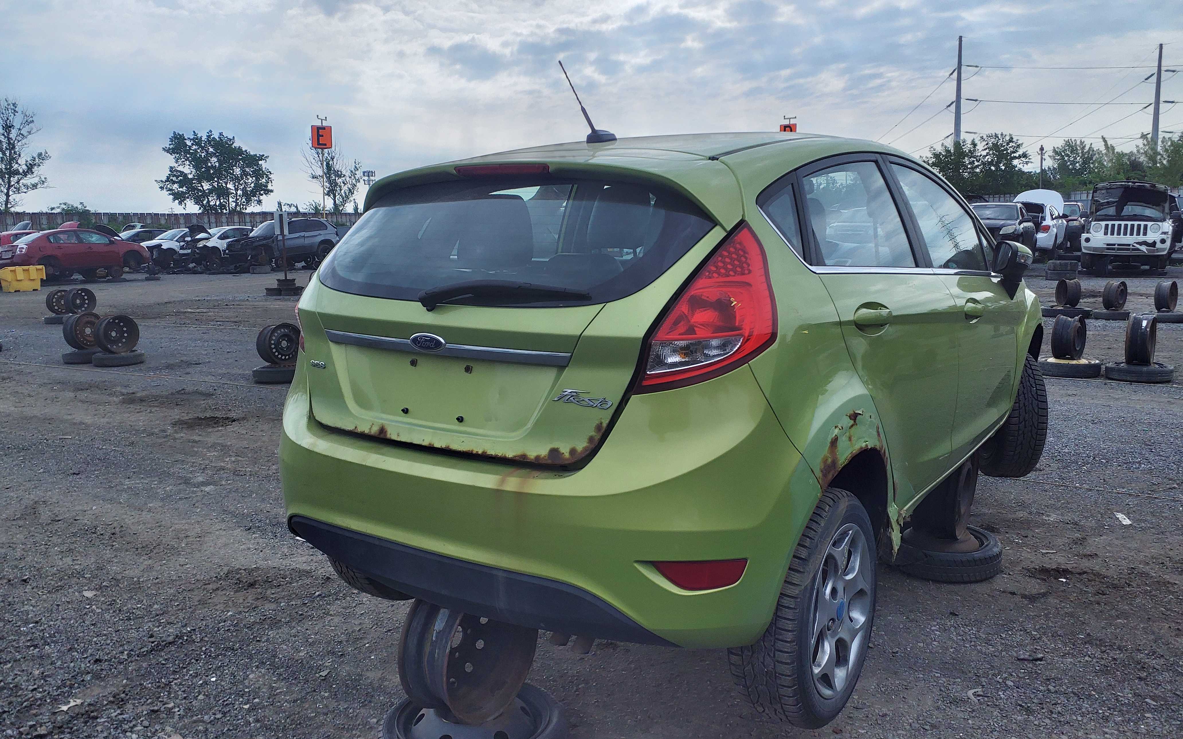 FORD FIESTA 2012