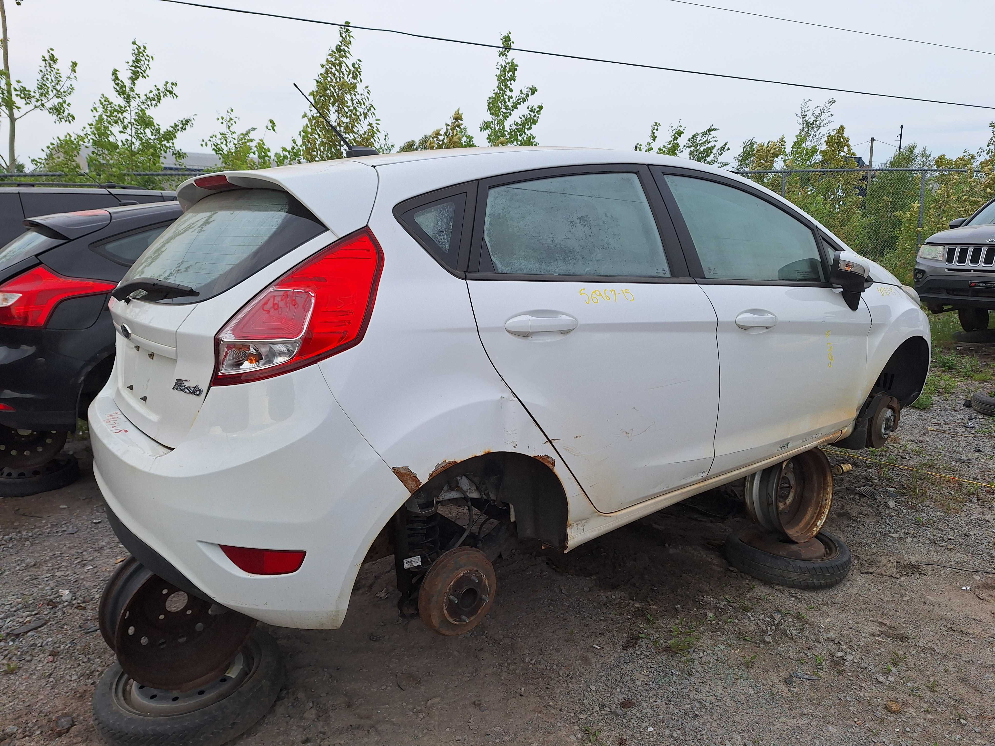 FORD FIESTA 2015