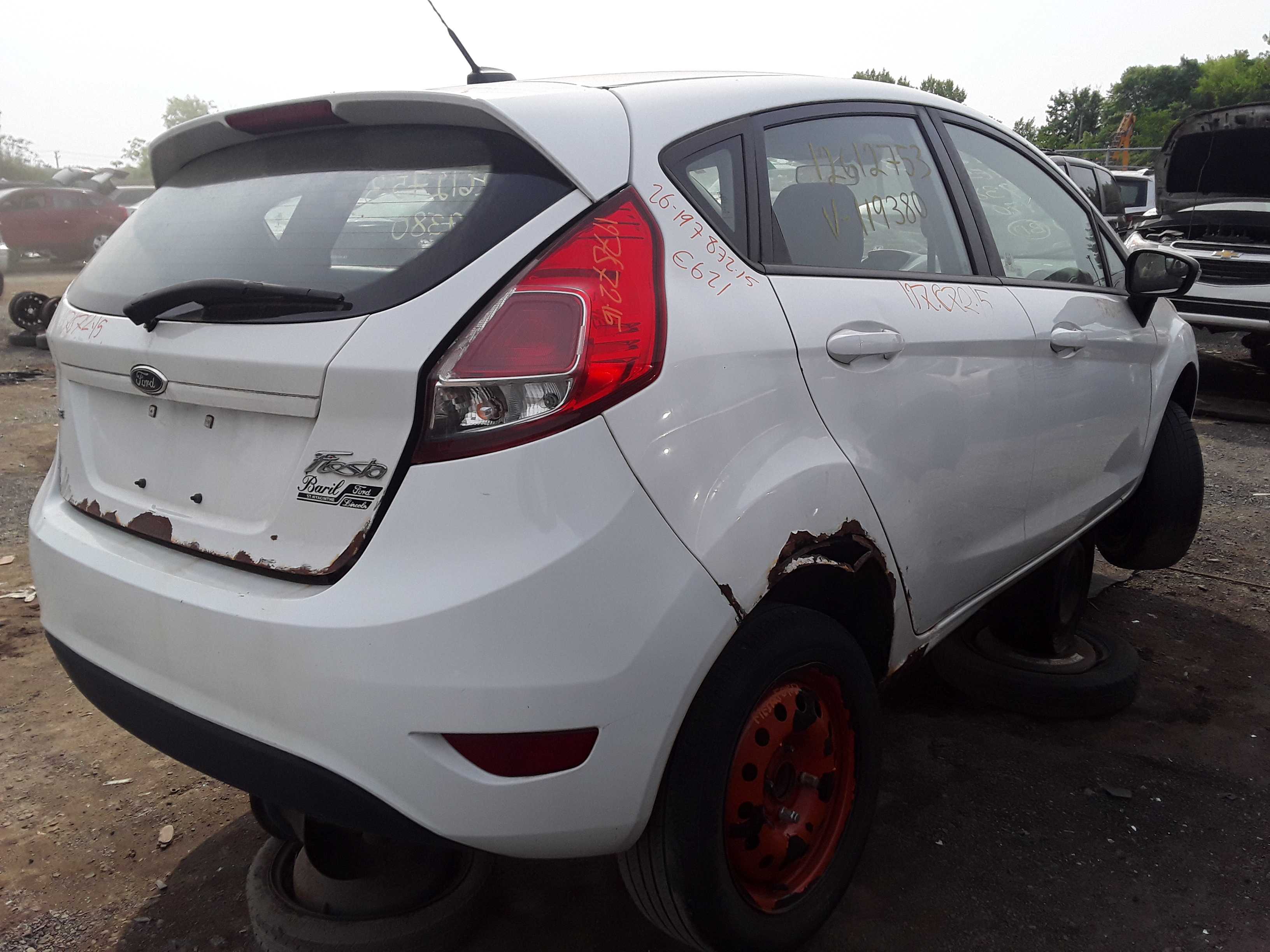 FORD FIESTA 2015