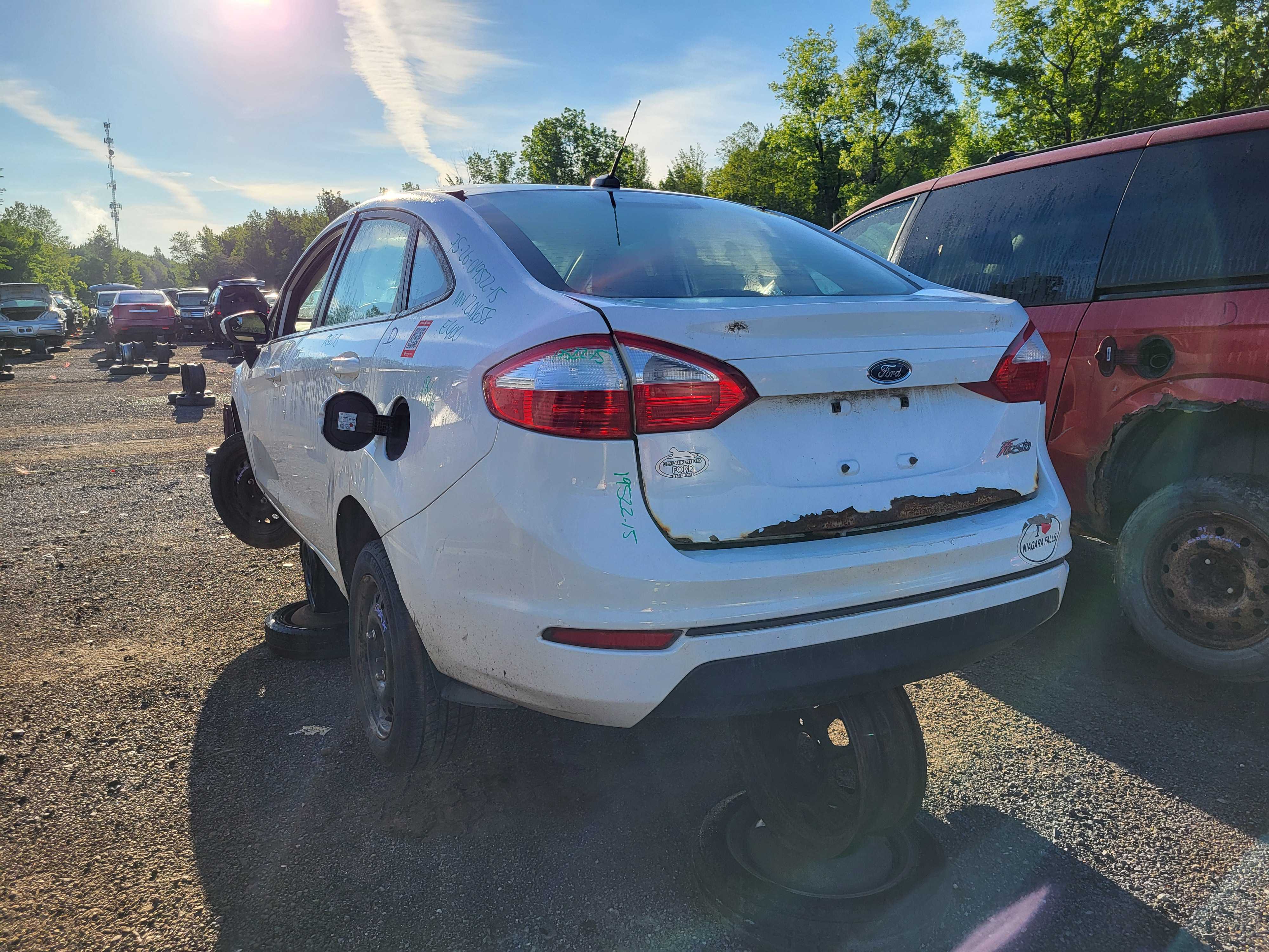 FORD FIESTA 2015