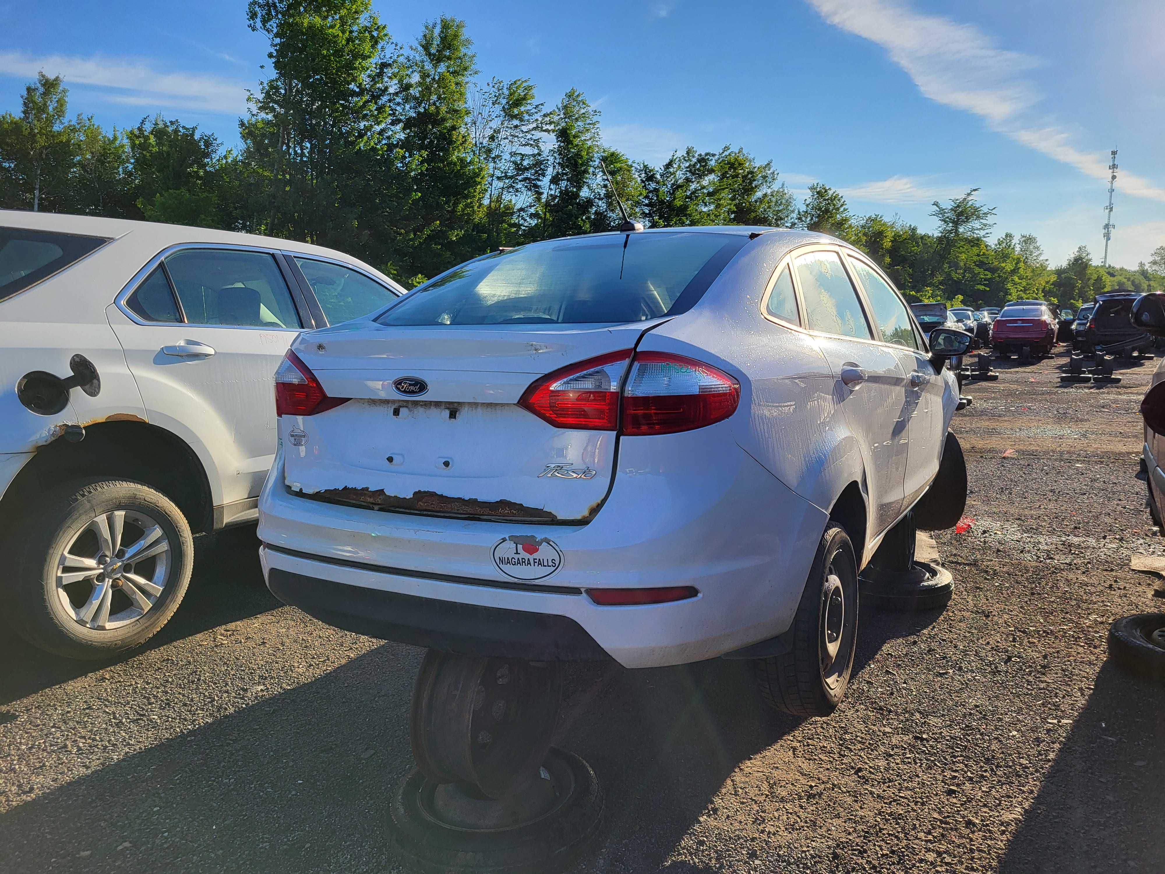 FORD FIESTA 2015