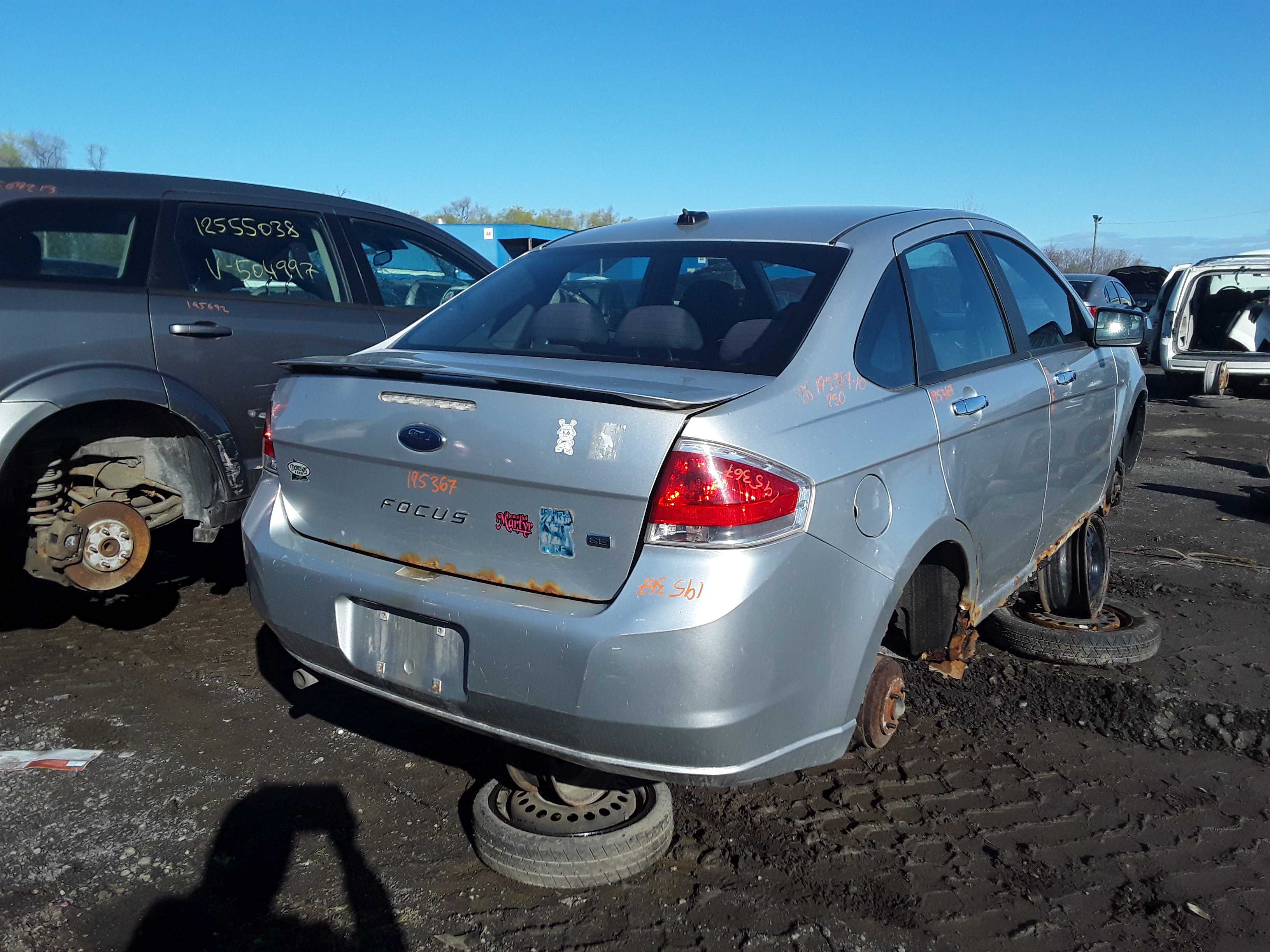FORD FOCUS 2010