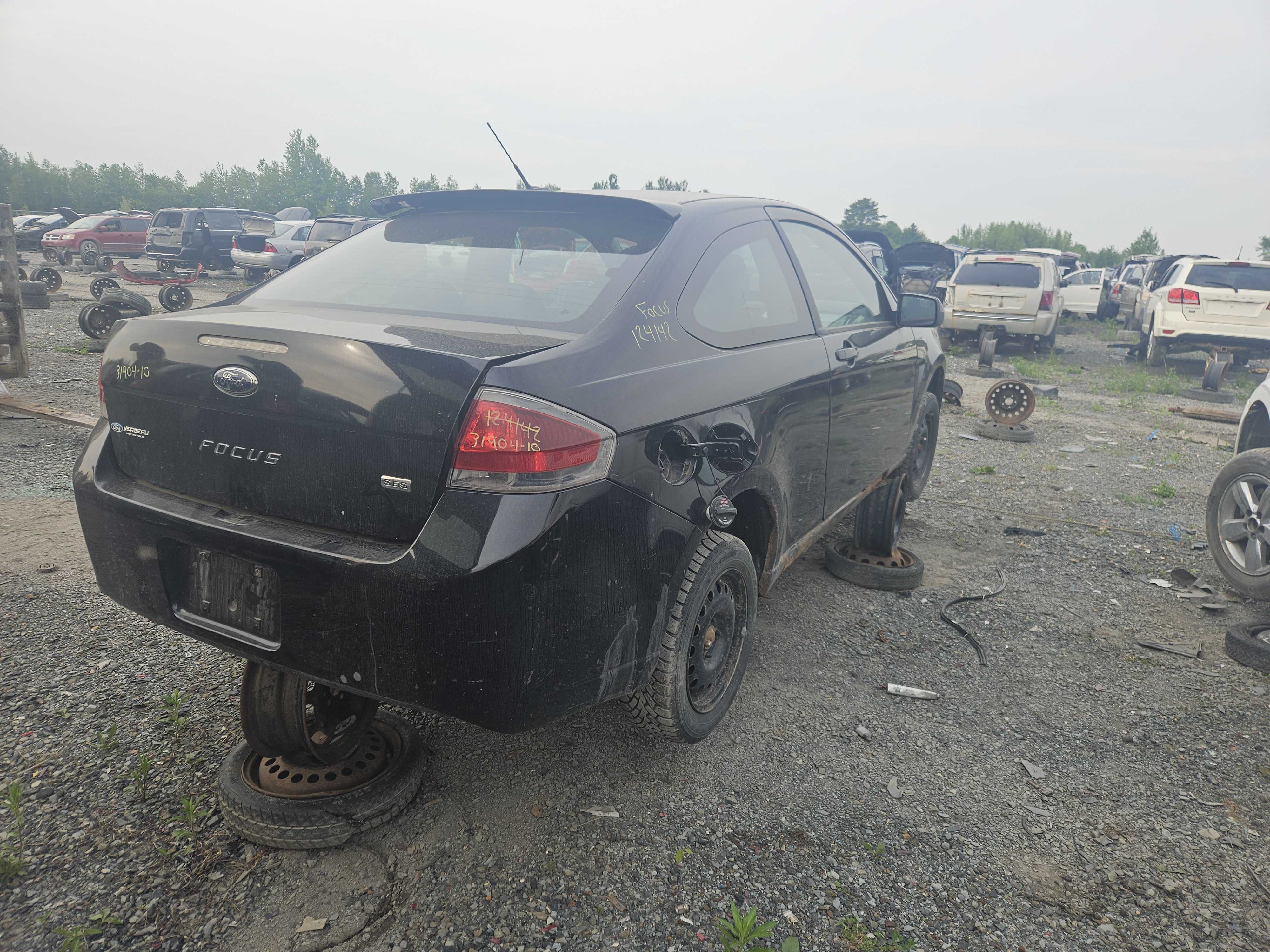 FORD FOCUS 2010