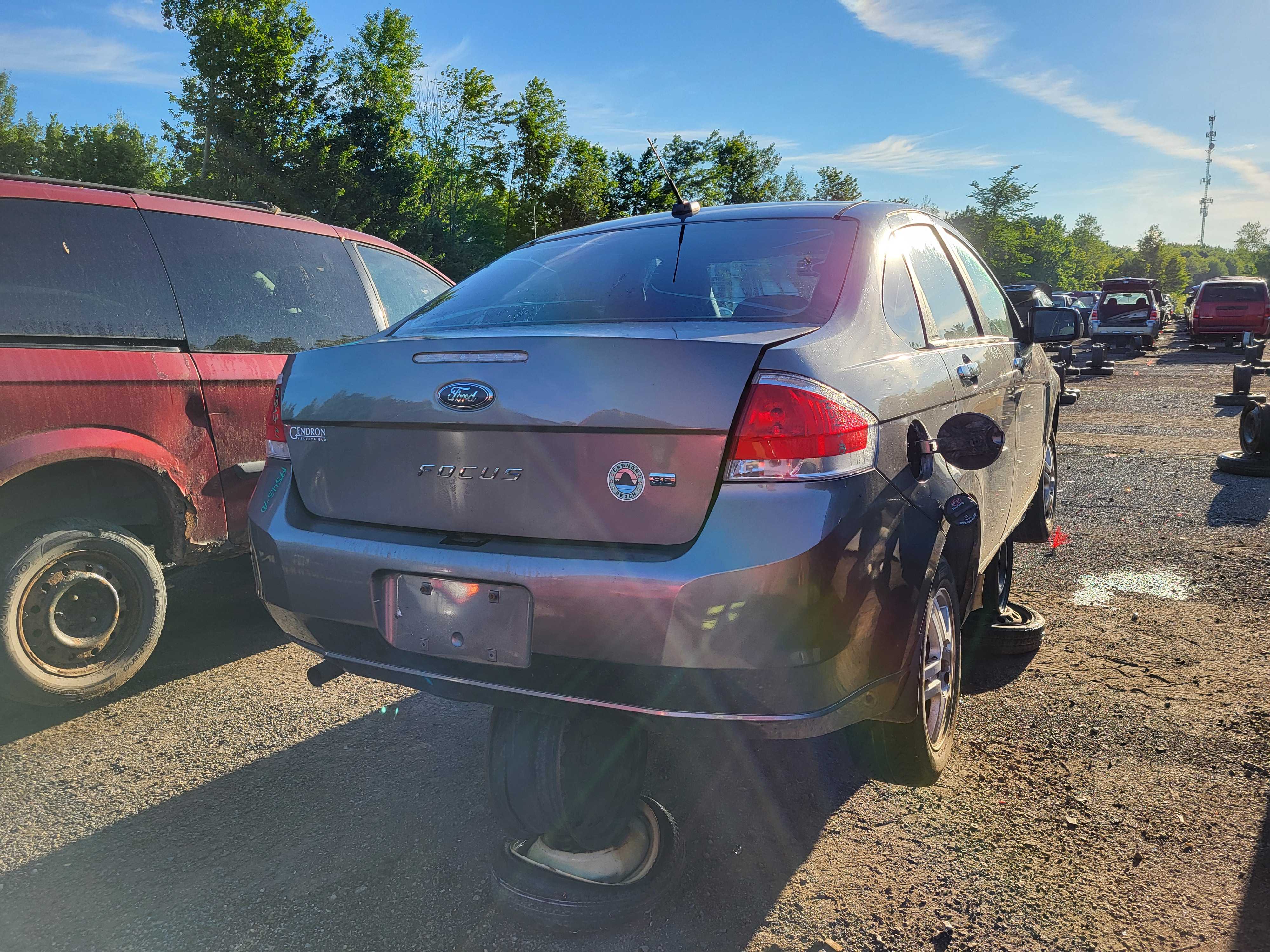 FORD FOCUS 2010