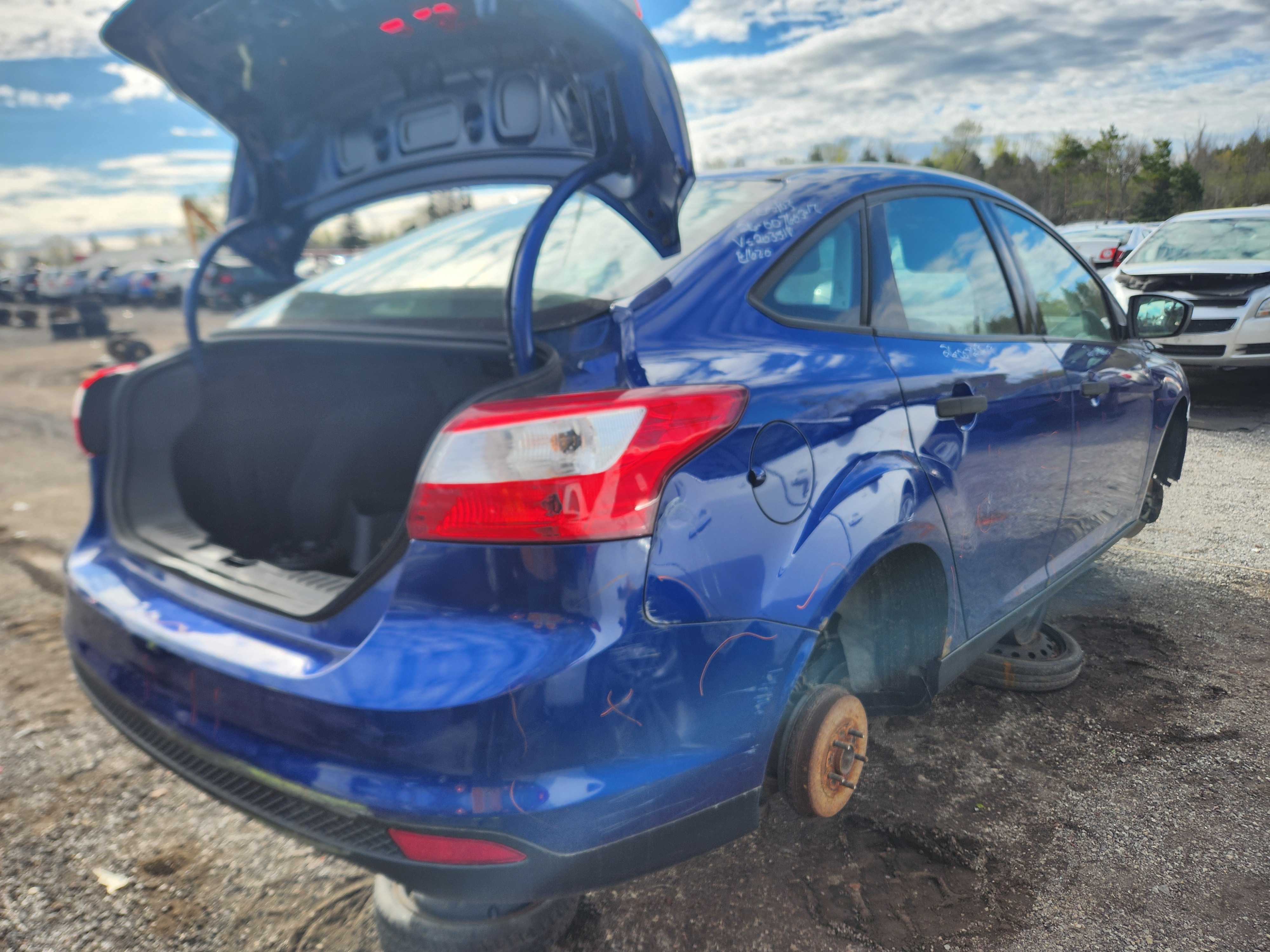 FORD FOCUS 2012