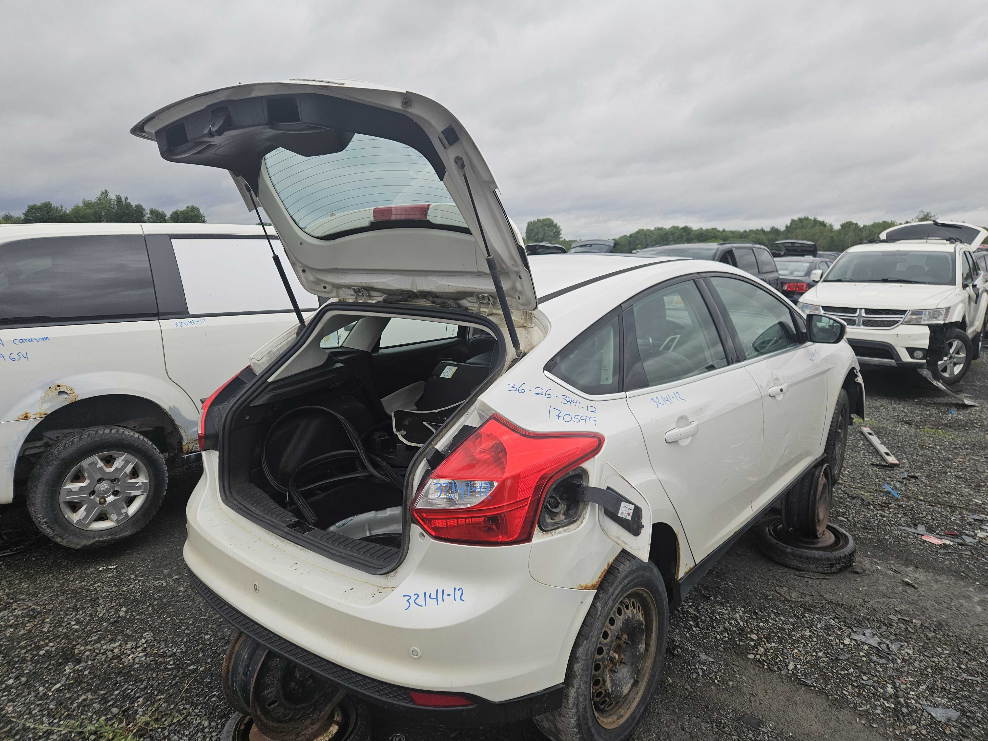 FORD FOCUS 2012