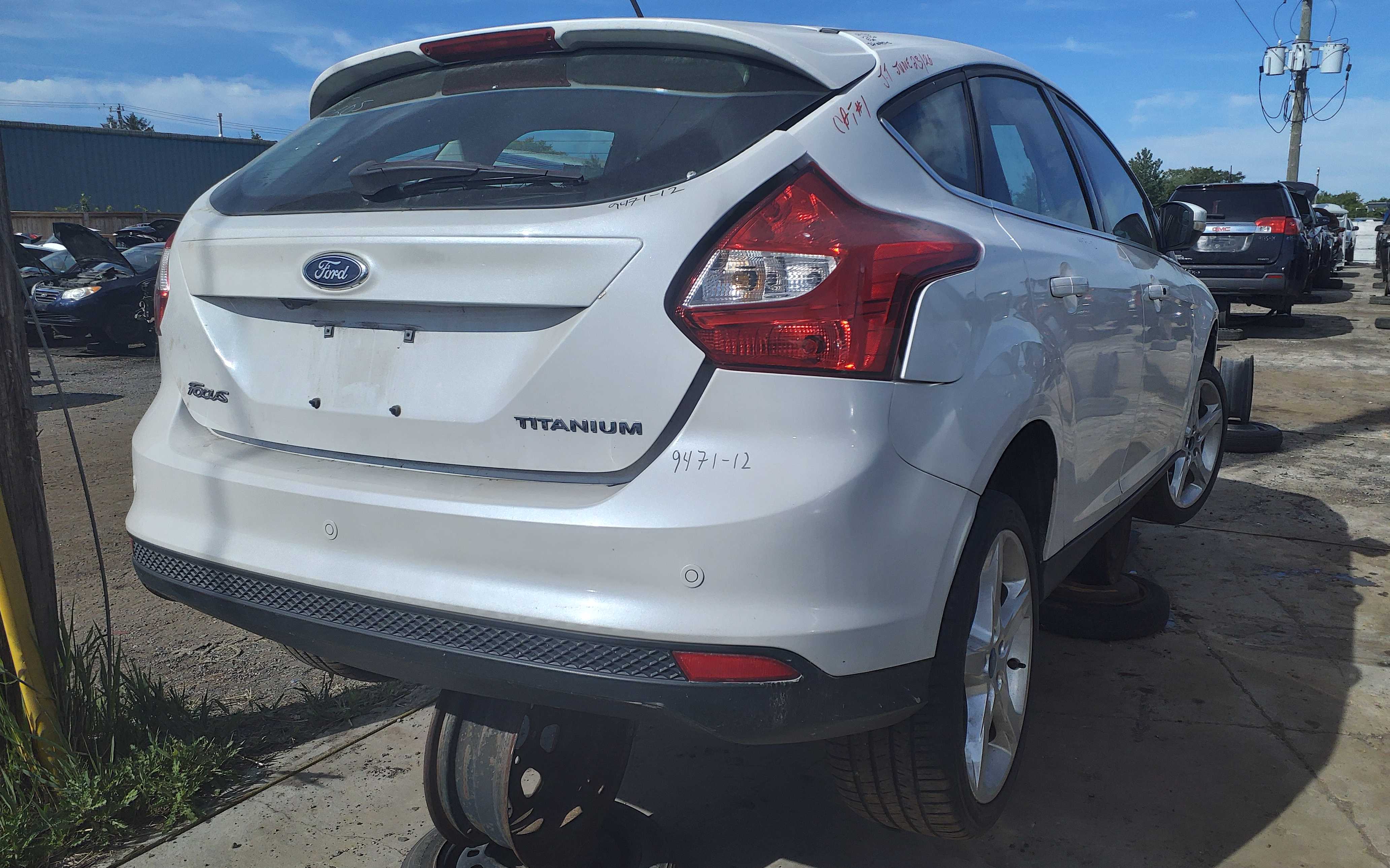 FORD FOCUS 2012