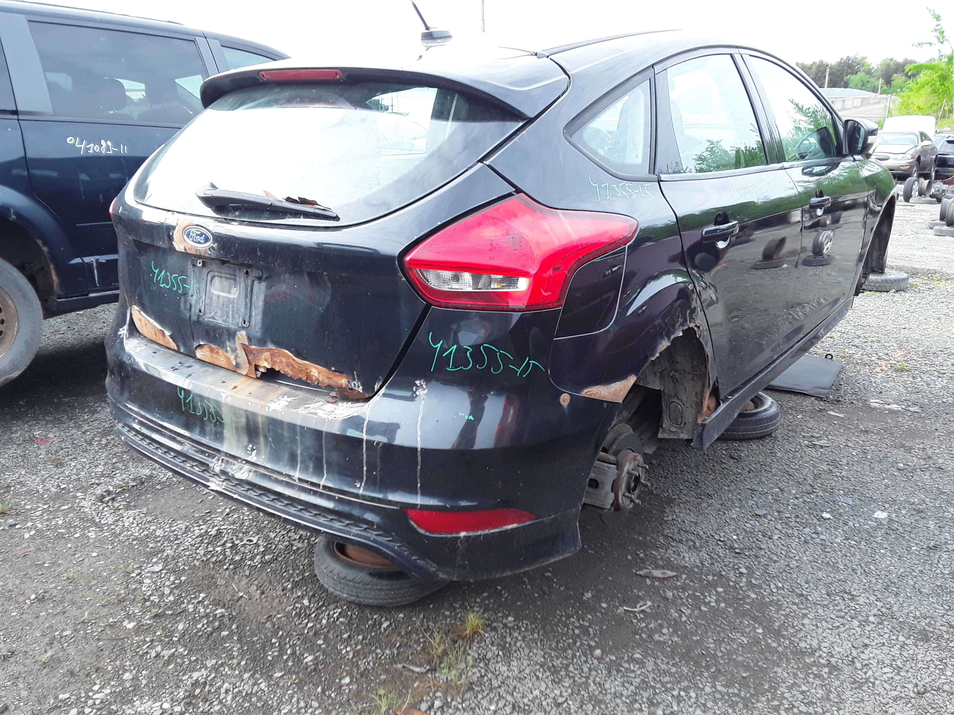 FORD FOCUS 2015