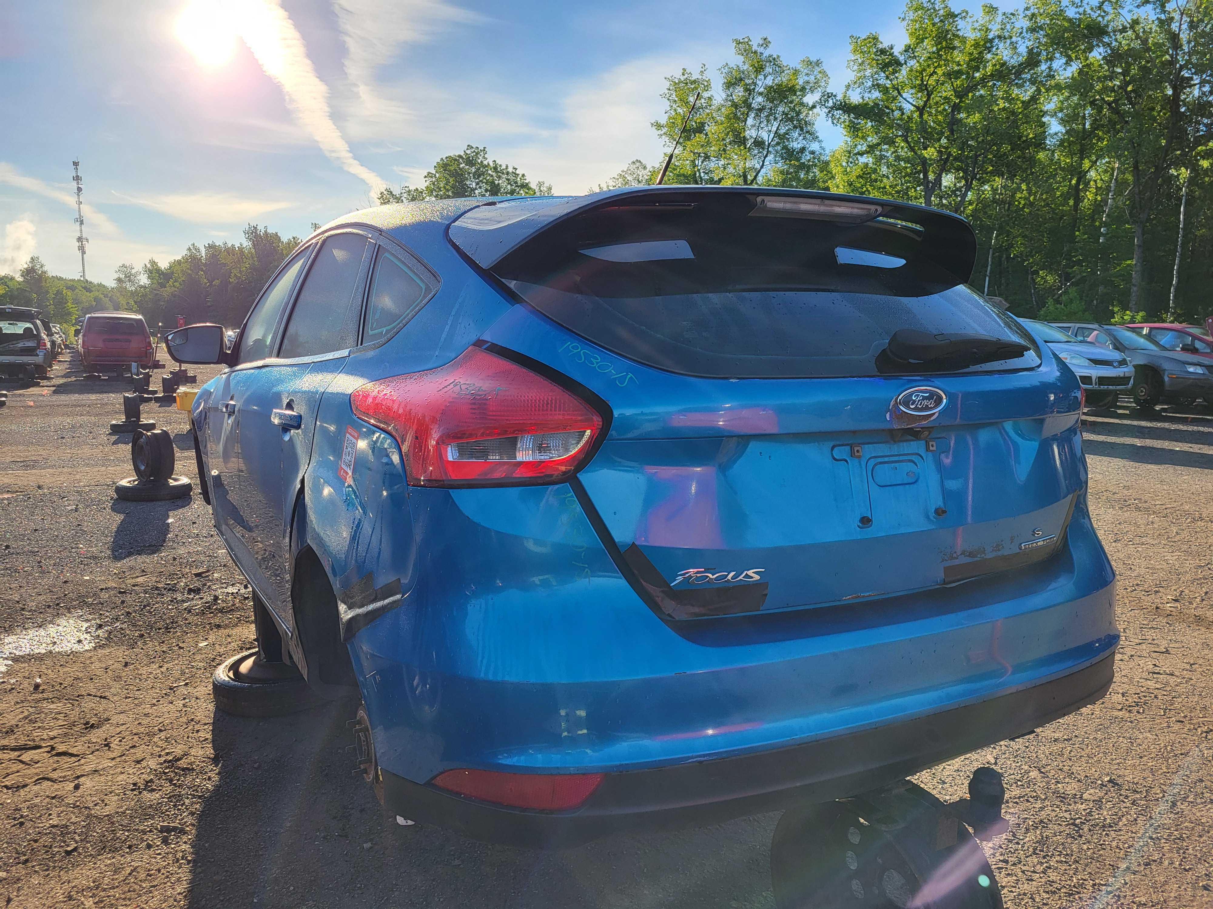 FORD FOCUS 2015