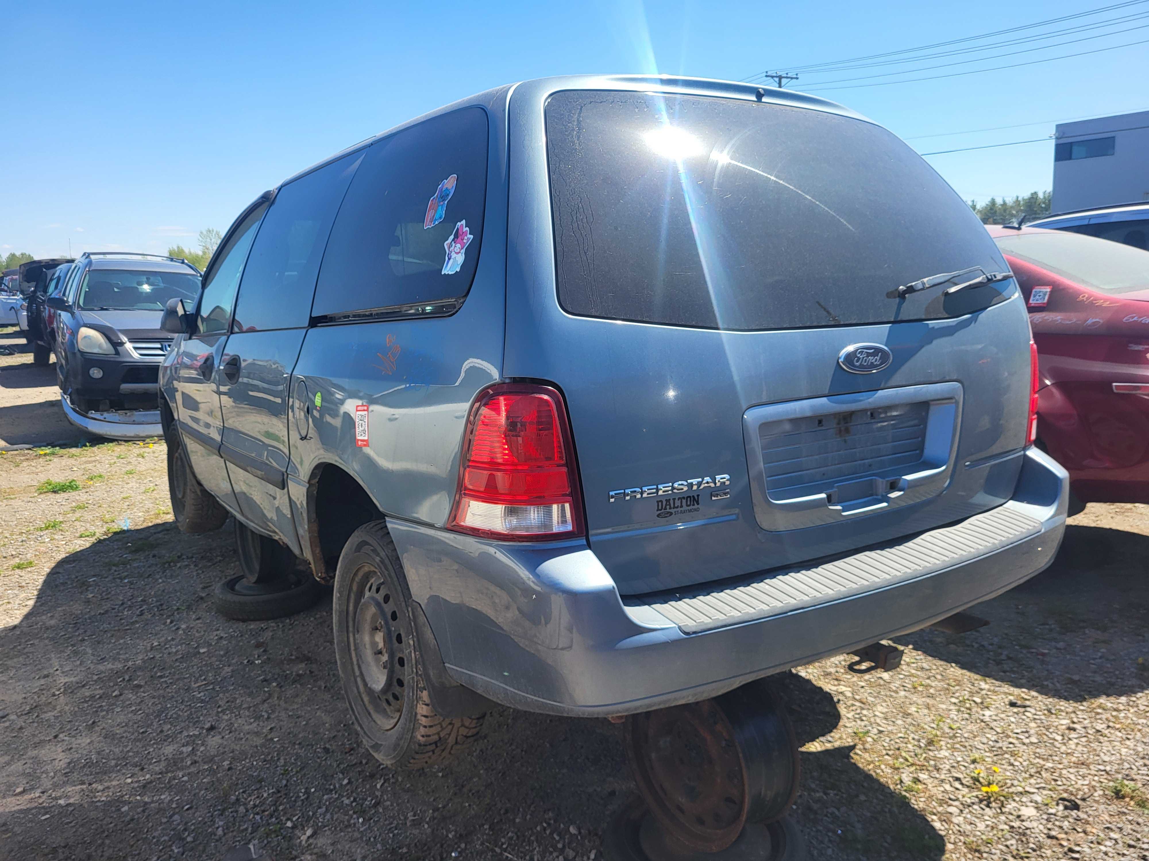 FORD FREESTAR 2004