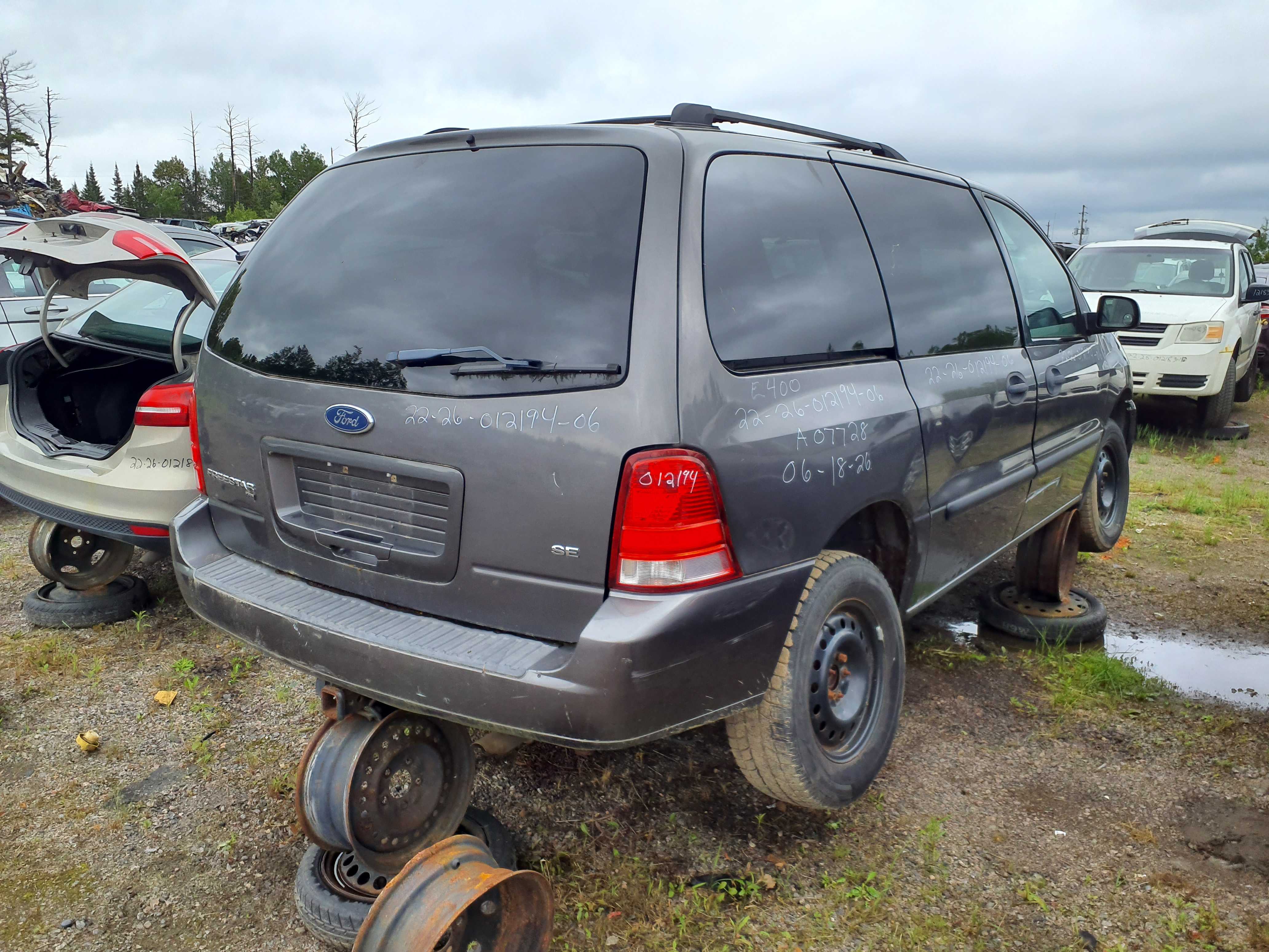 FORD FREESTAR 2006