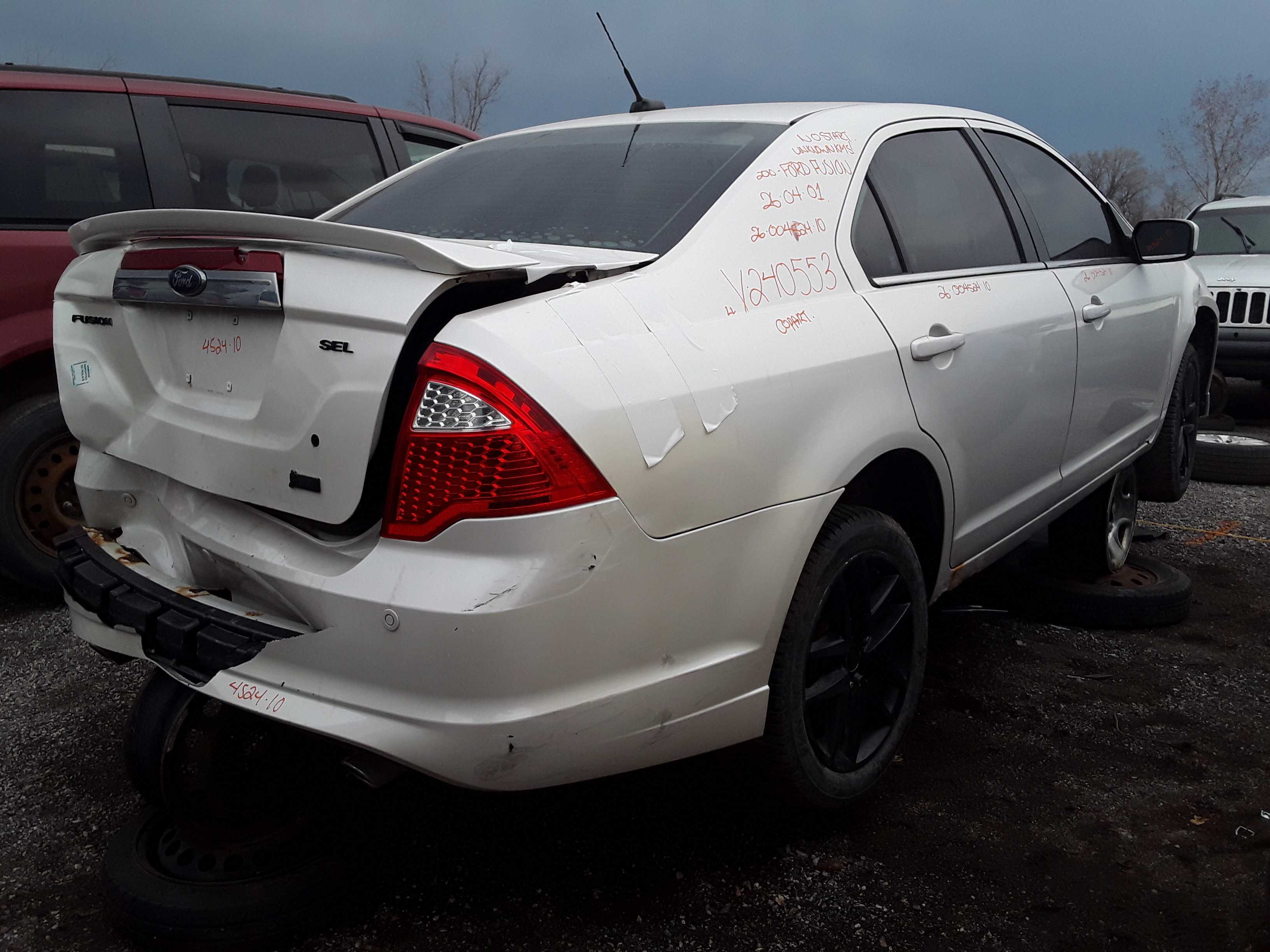 FORD FUSION 2010