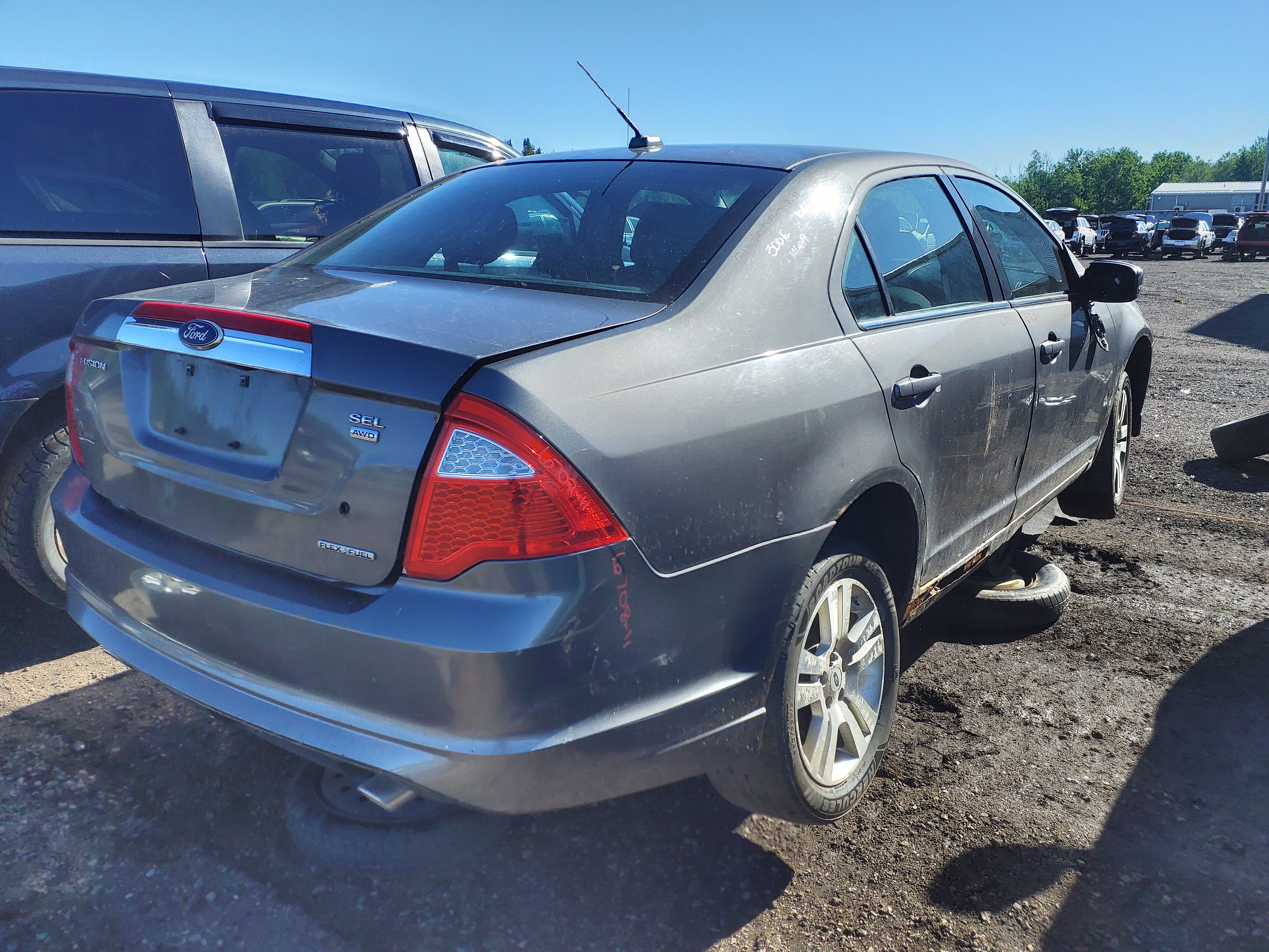 FORD FUSION 2011