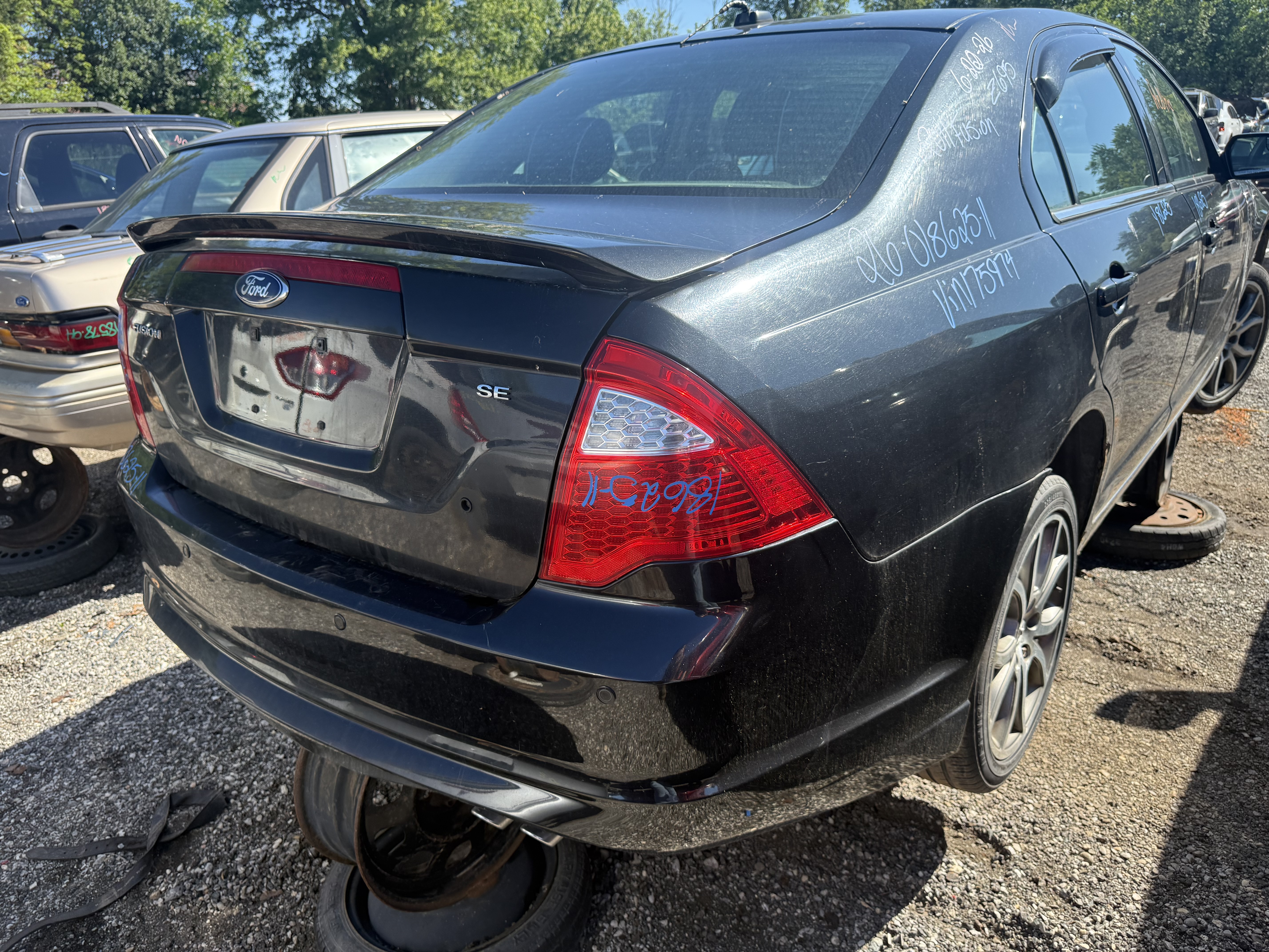 FORD FUSION 2011