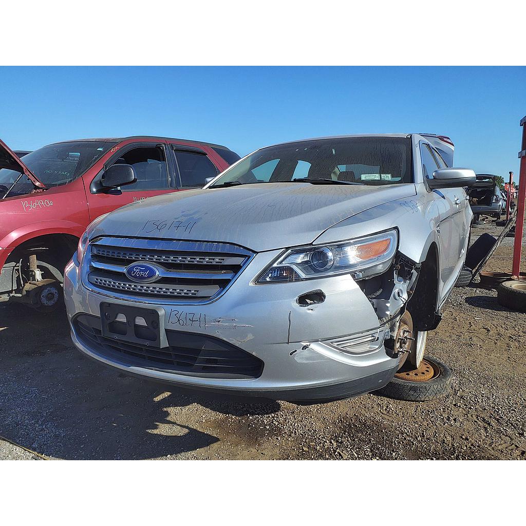 FORD TAURUS 2011