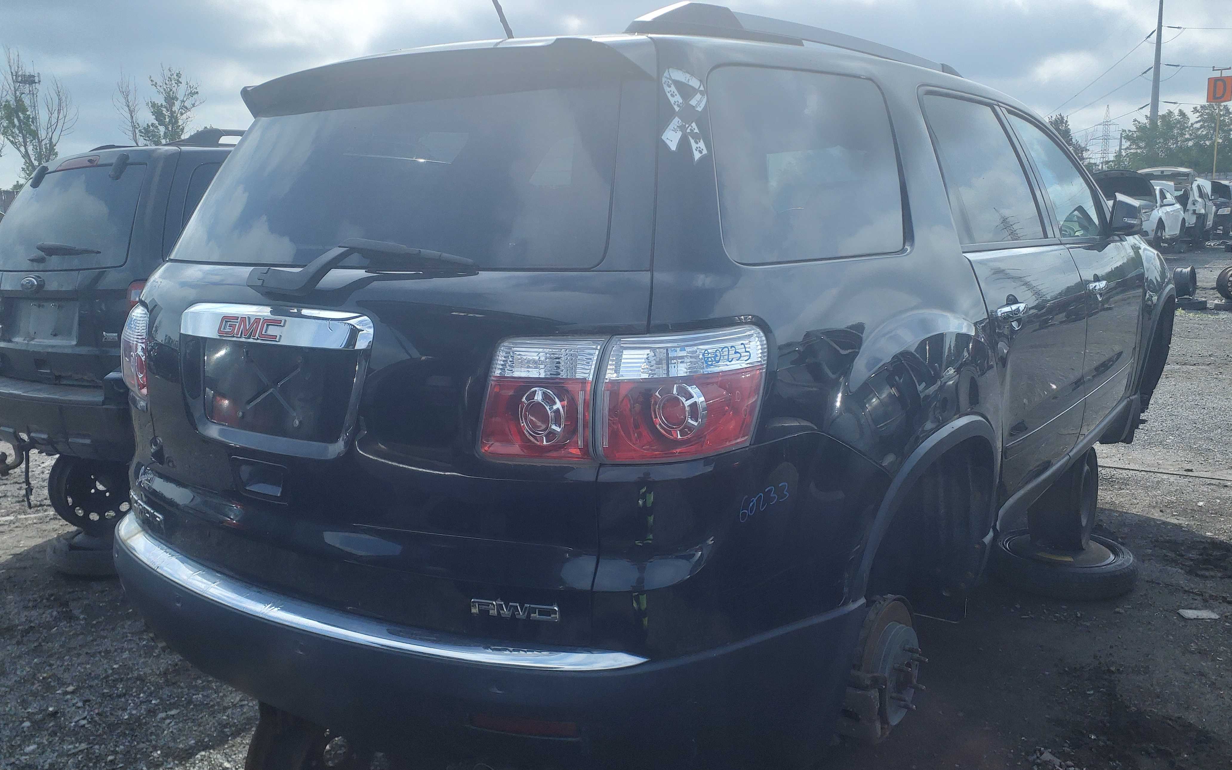 GMC ACADIA 2010