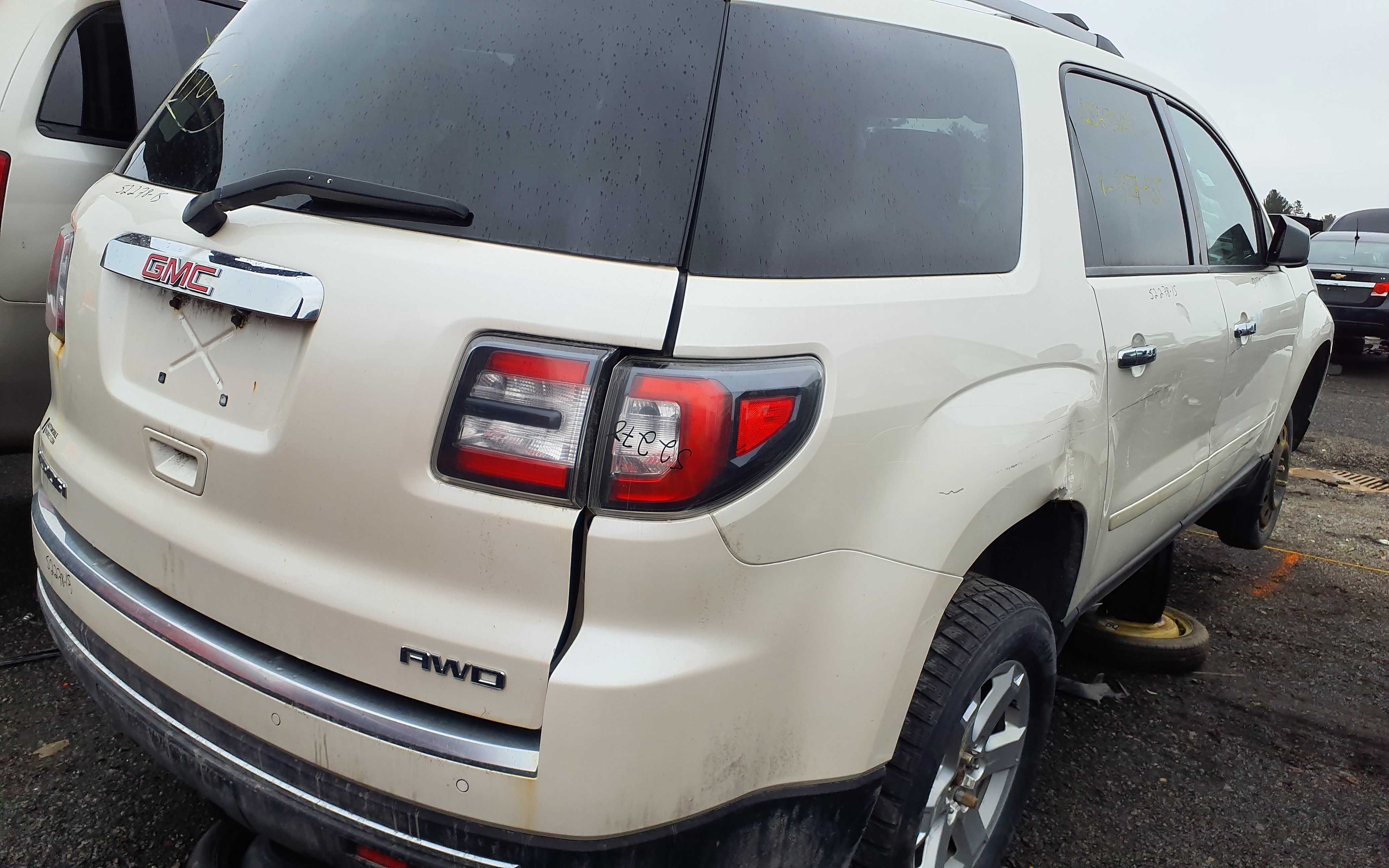 GMC ACADIA 2015