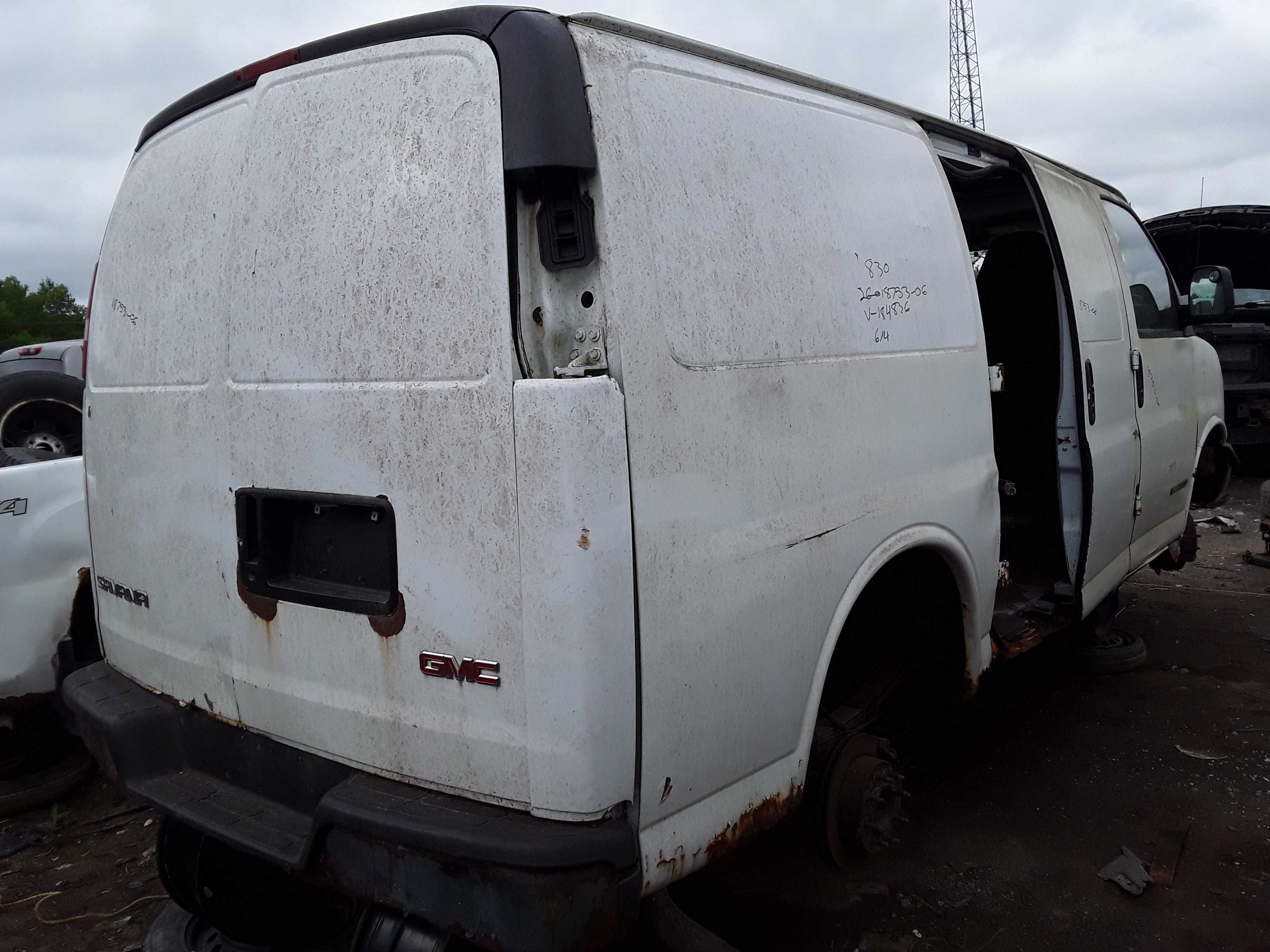 GMC SAVANA 1500 2006