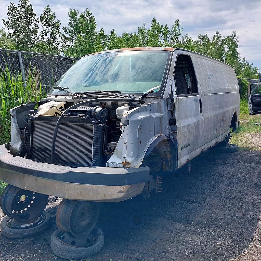 GMC SAVANA CARGO 2005