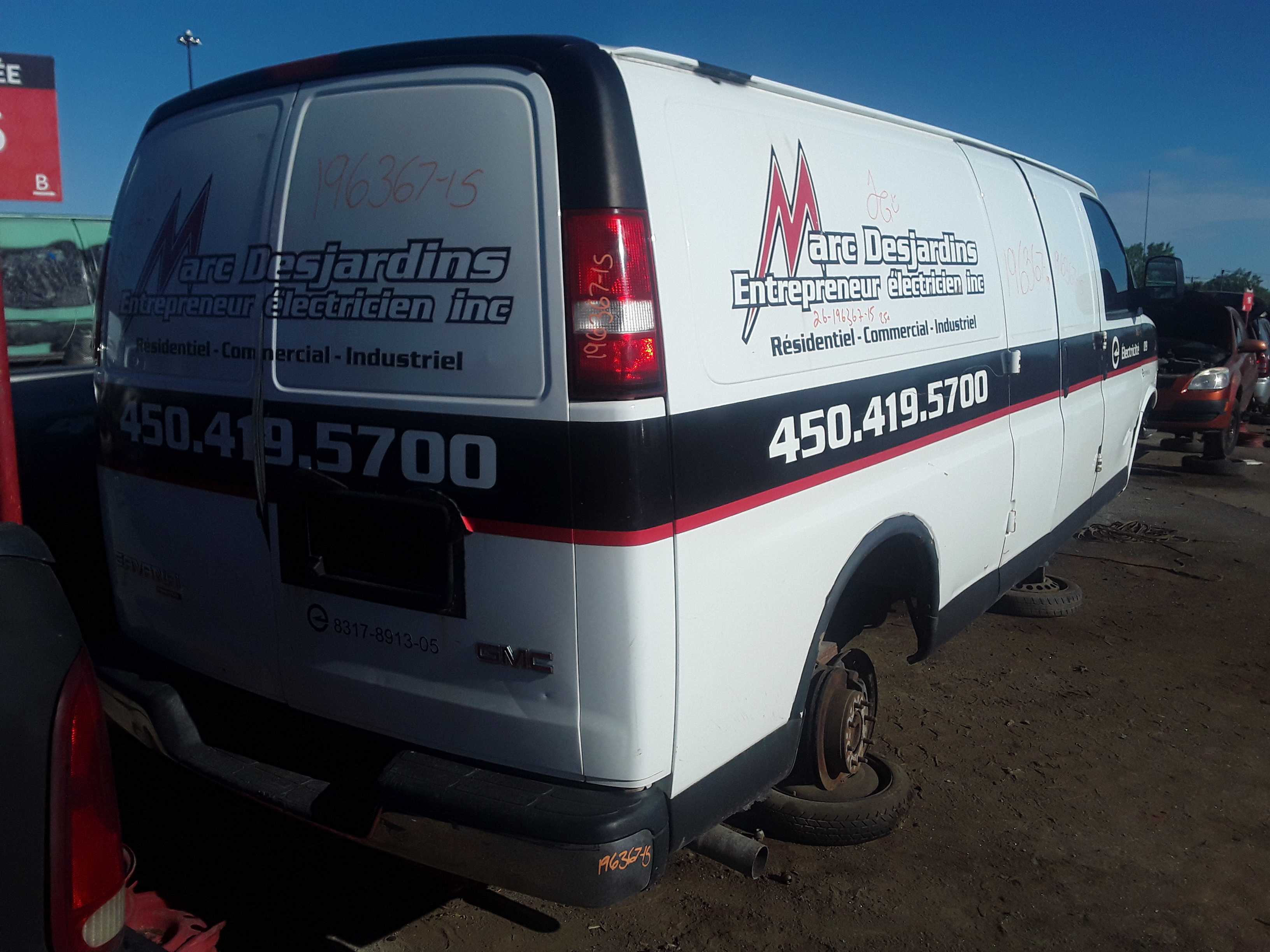 GMC SAVANA CARGO 2015