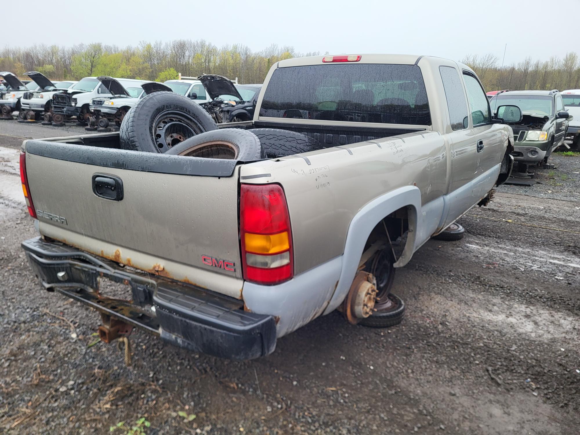 GMC SIERRA 1500 2003