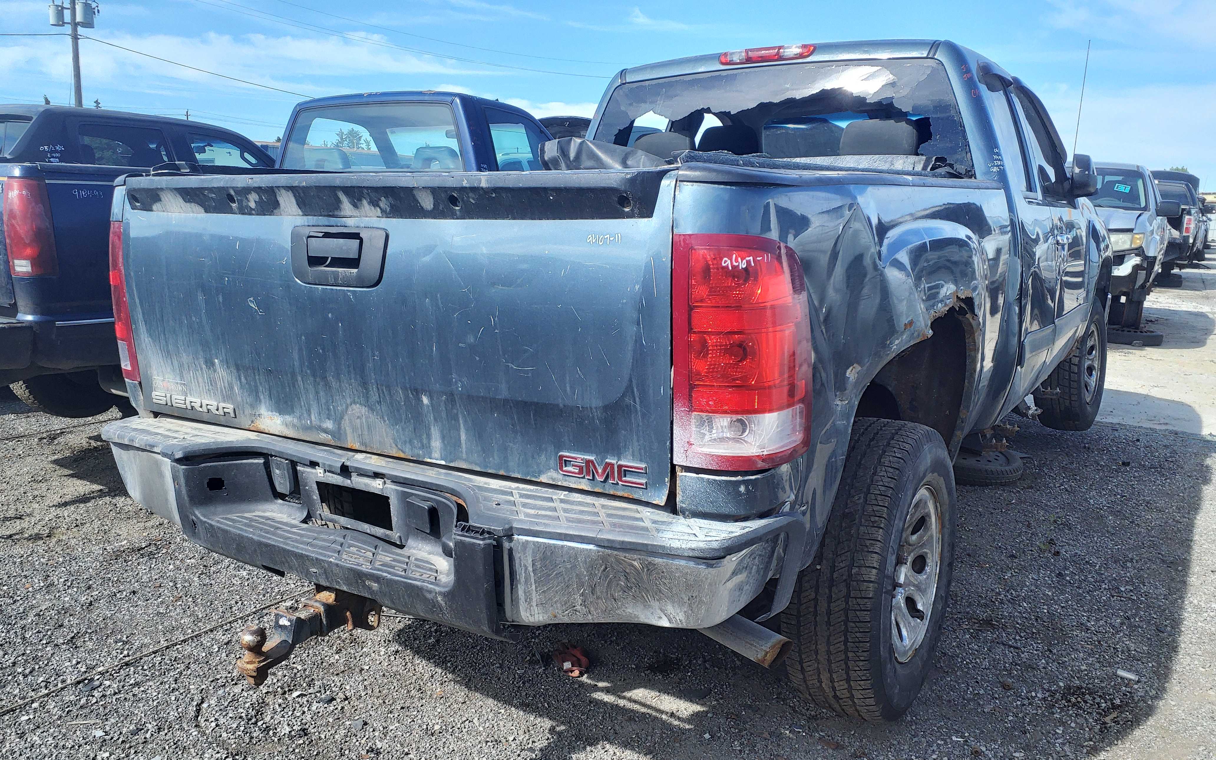 GMC SIERRA 1500 2011