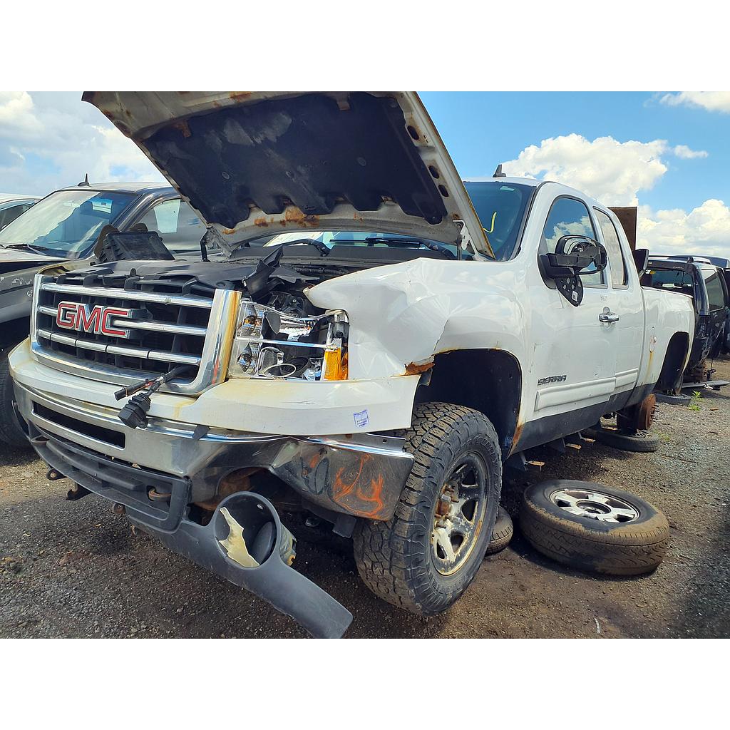 GMC SIERRA 1500 2013
