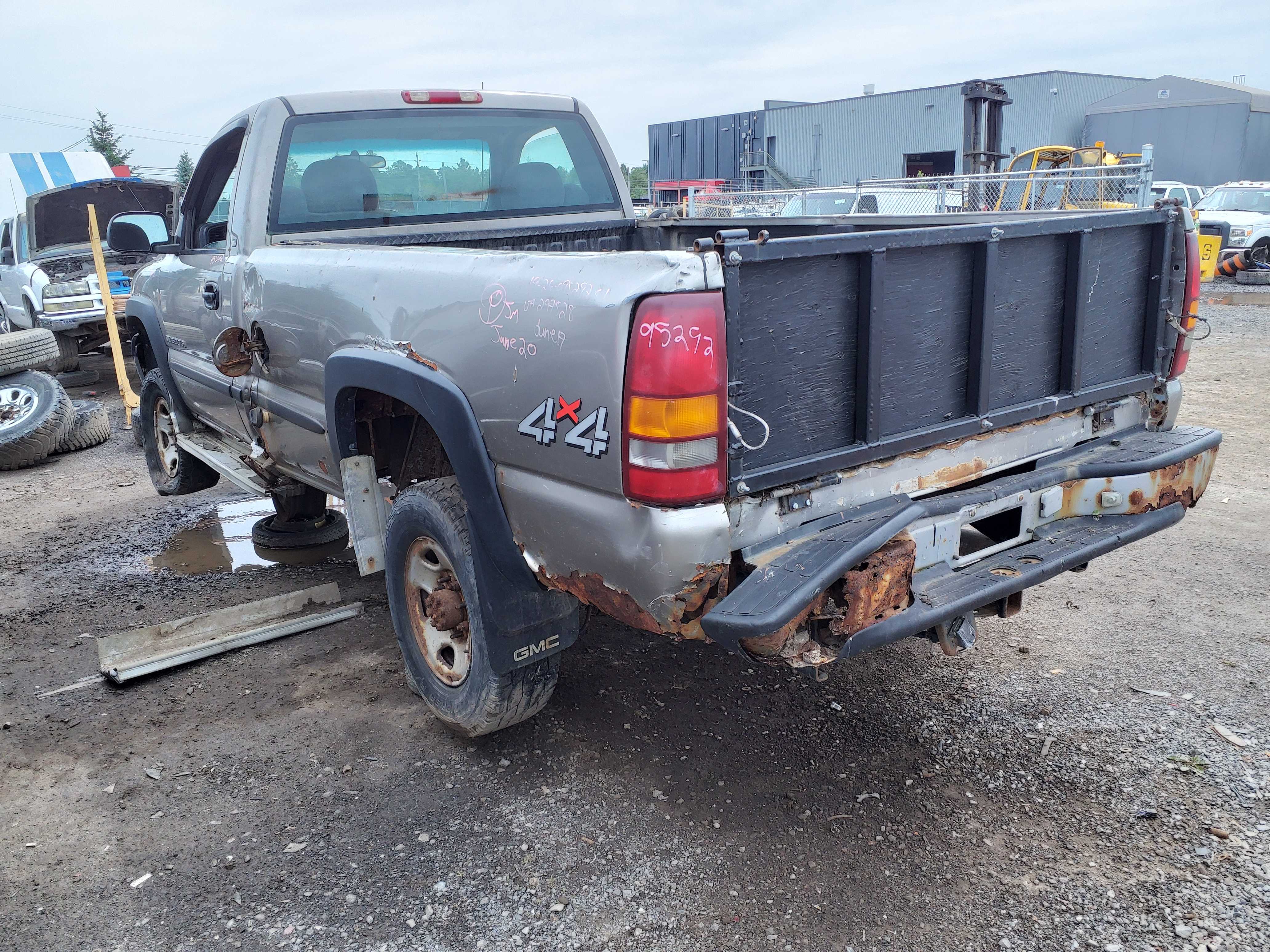GMC SIERRA 2500 2001