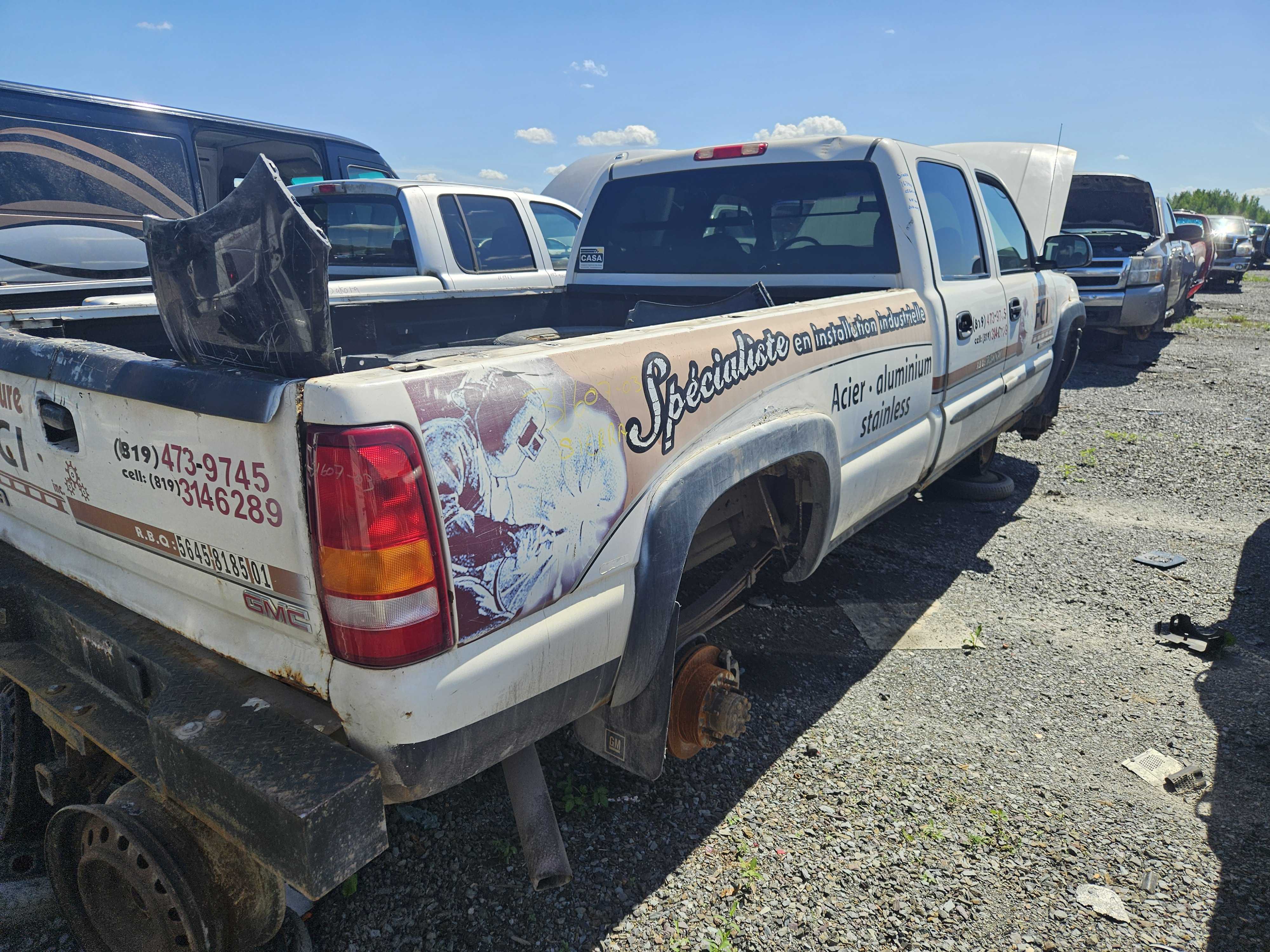 GMC SIERRA 2500 2003