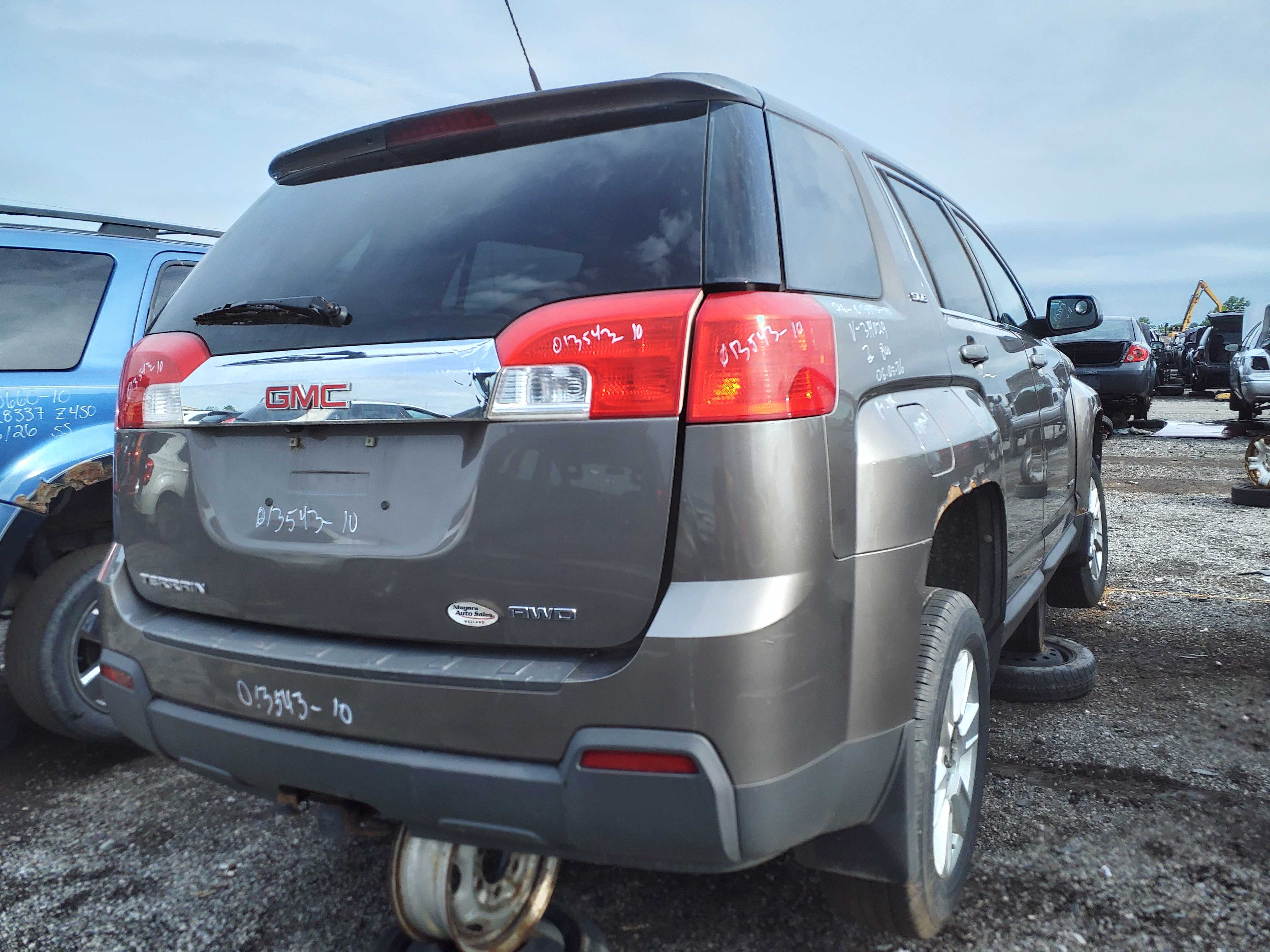 GMC VAN 2010