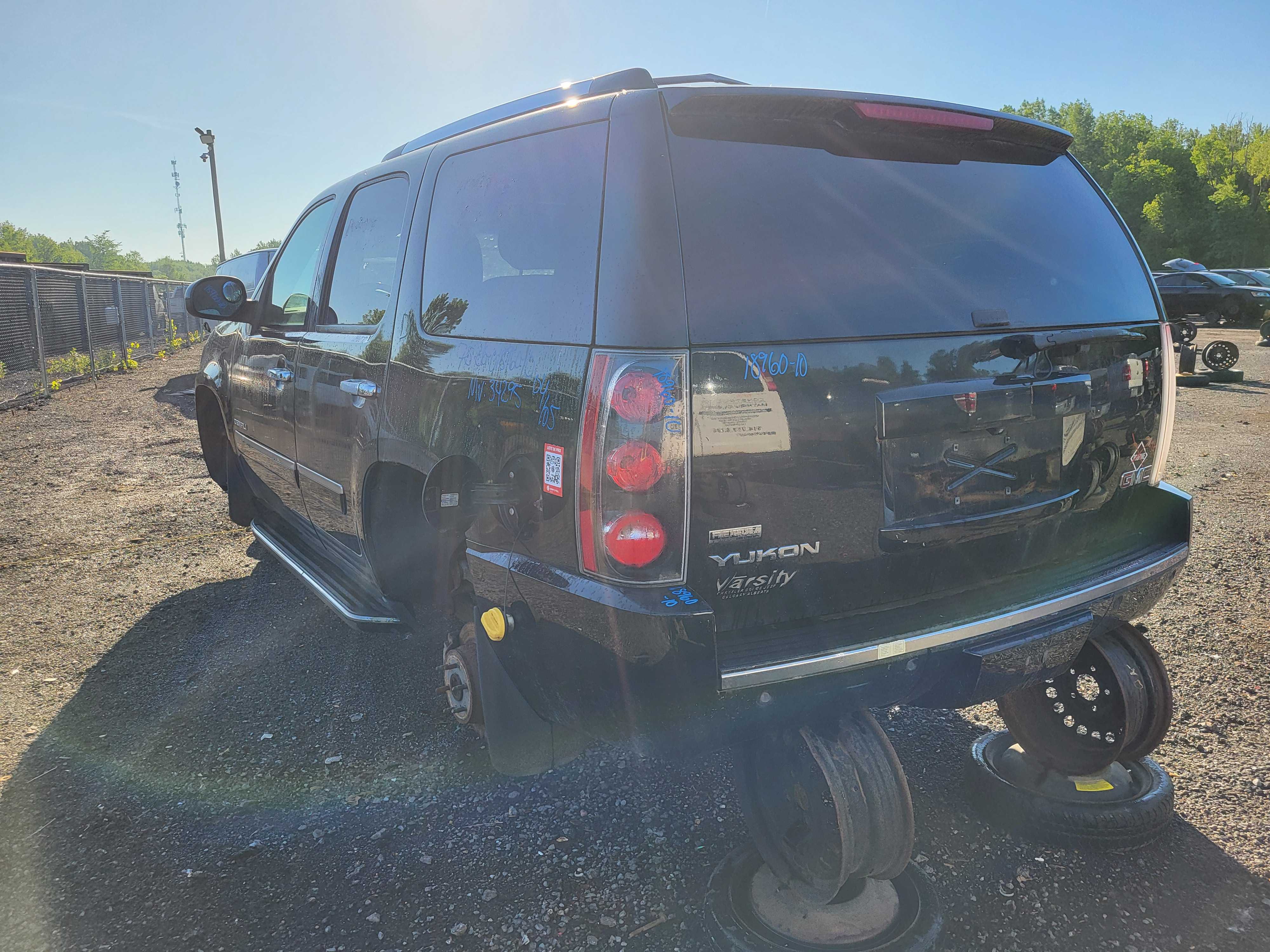 GMC YUKON 2010