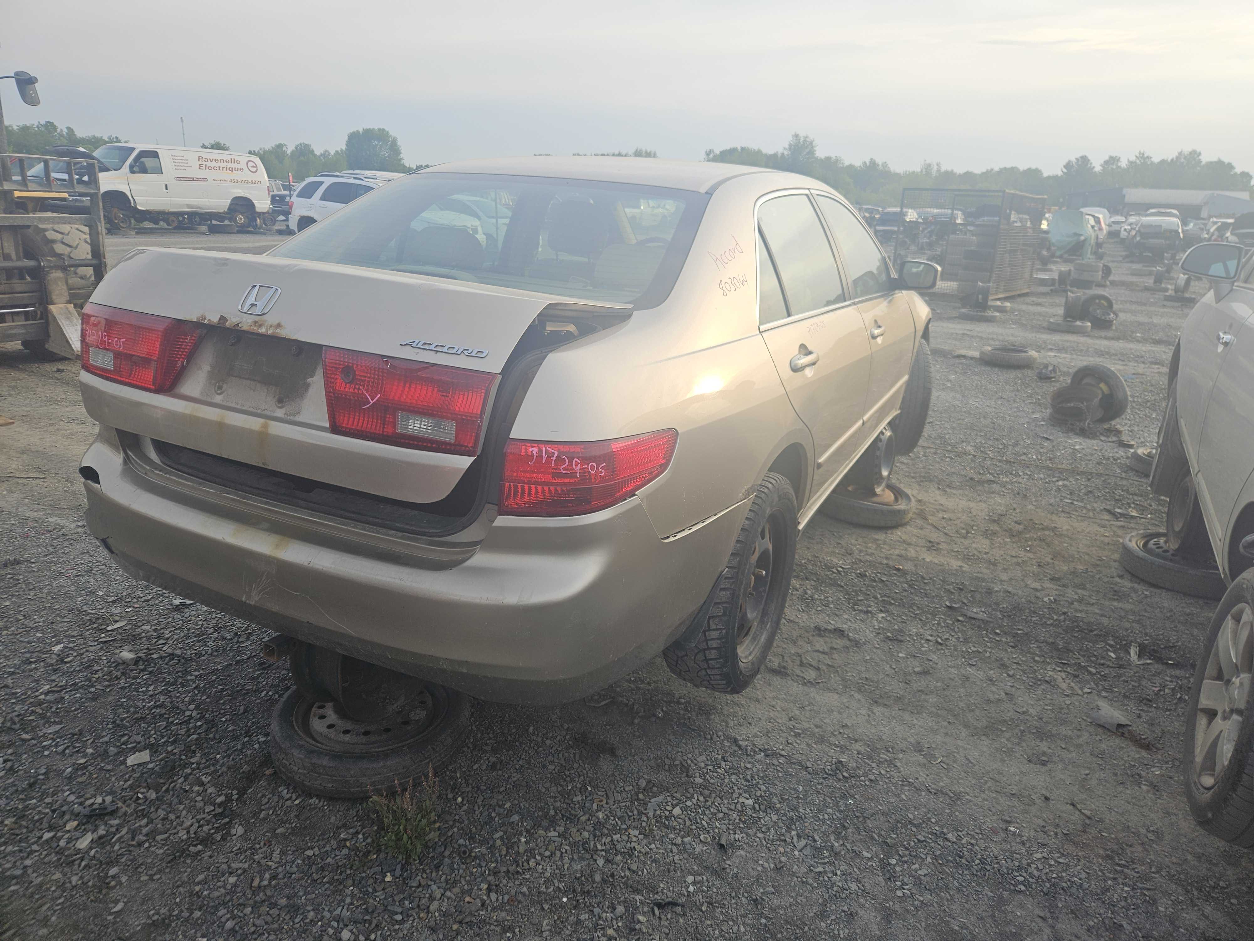 HONDA ACCORD 2005