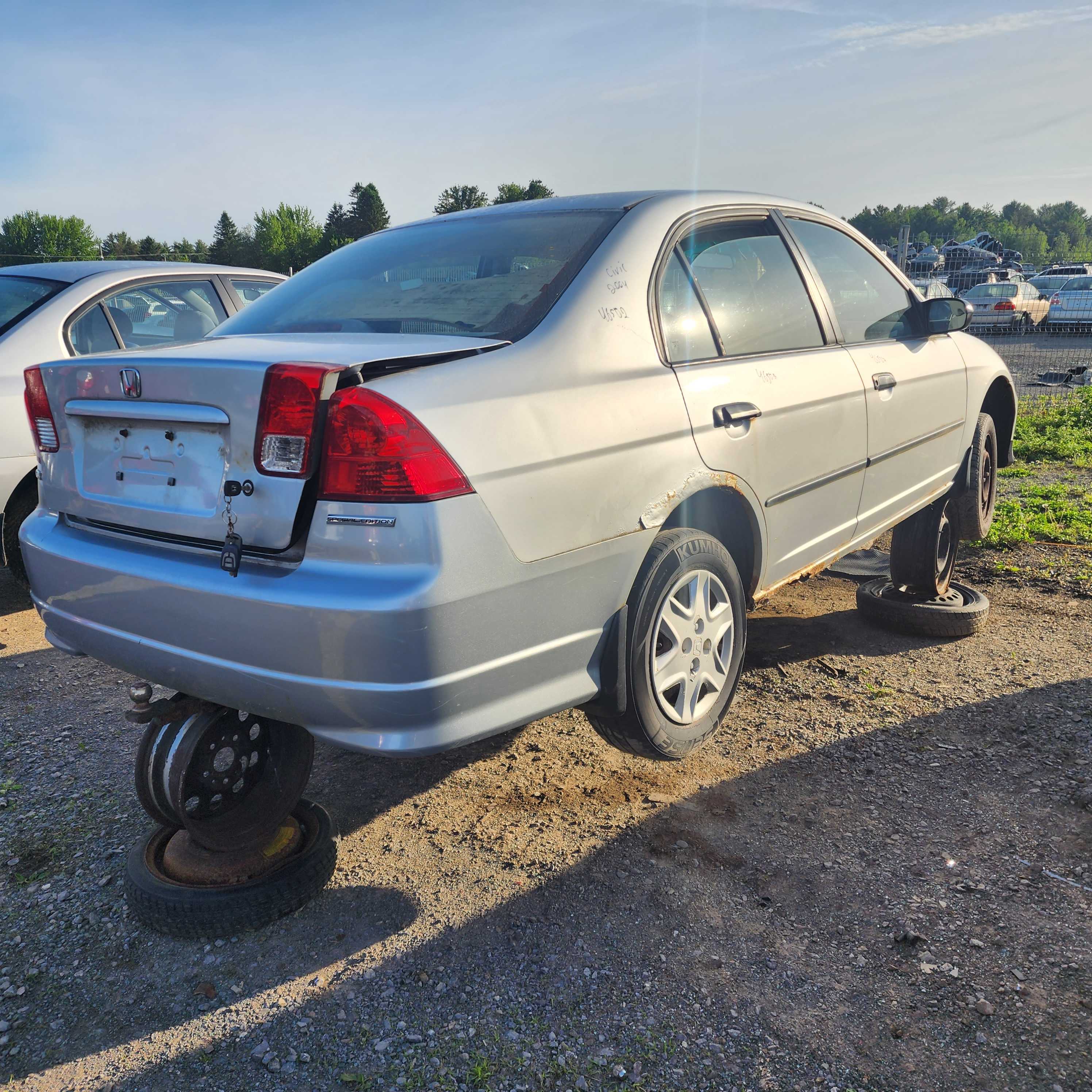 HONDA CIVIC 2004