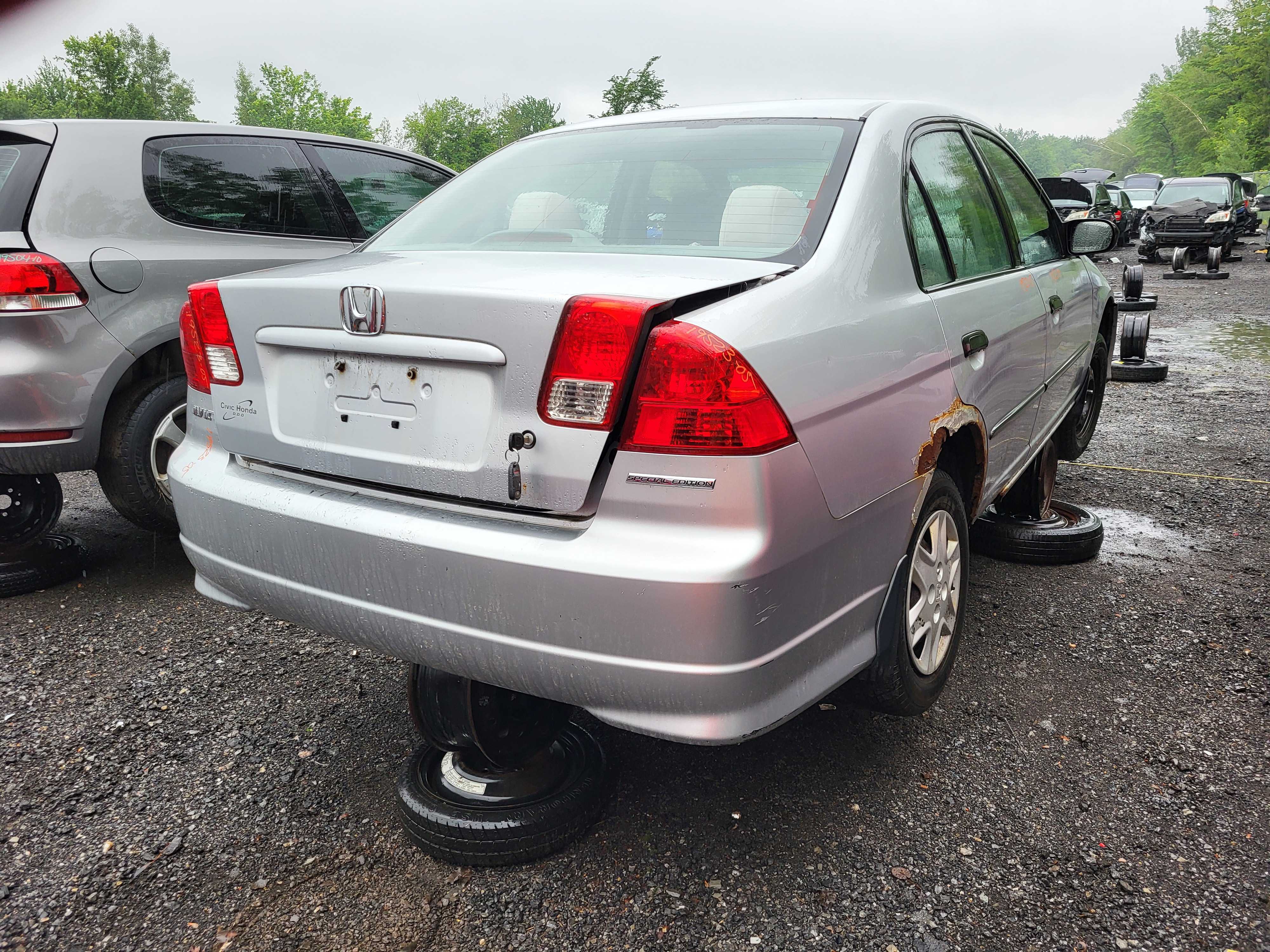 HONDA CIVIC 2005