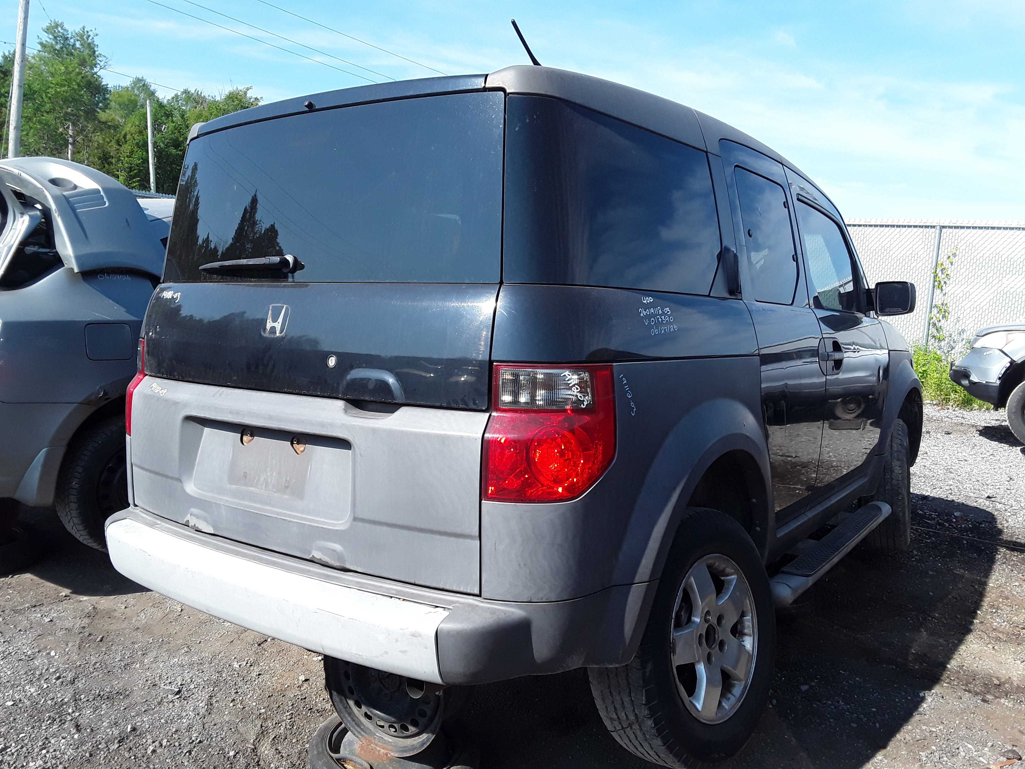 HONDA ELEMENT 2003