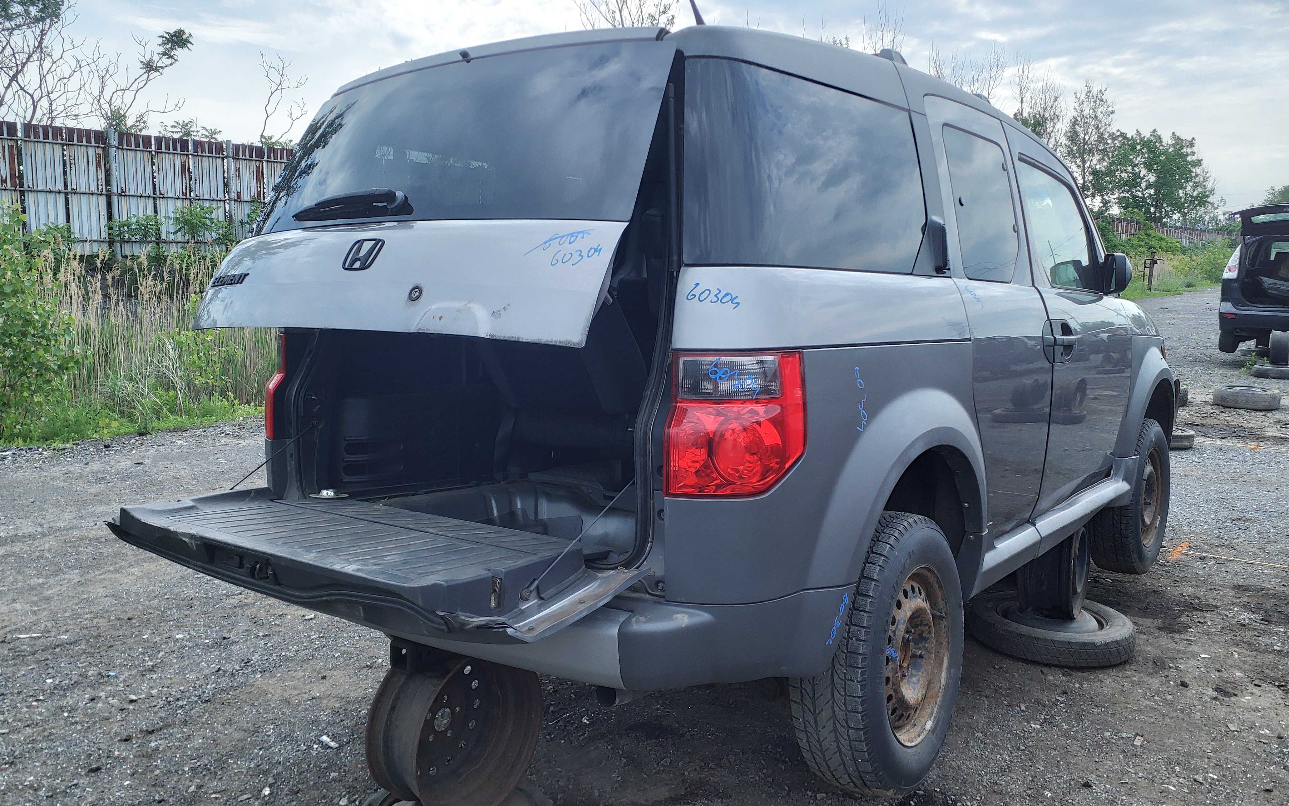 HONDA ELEMENT 2005