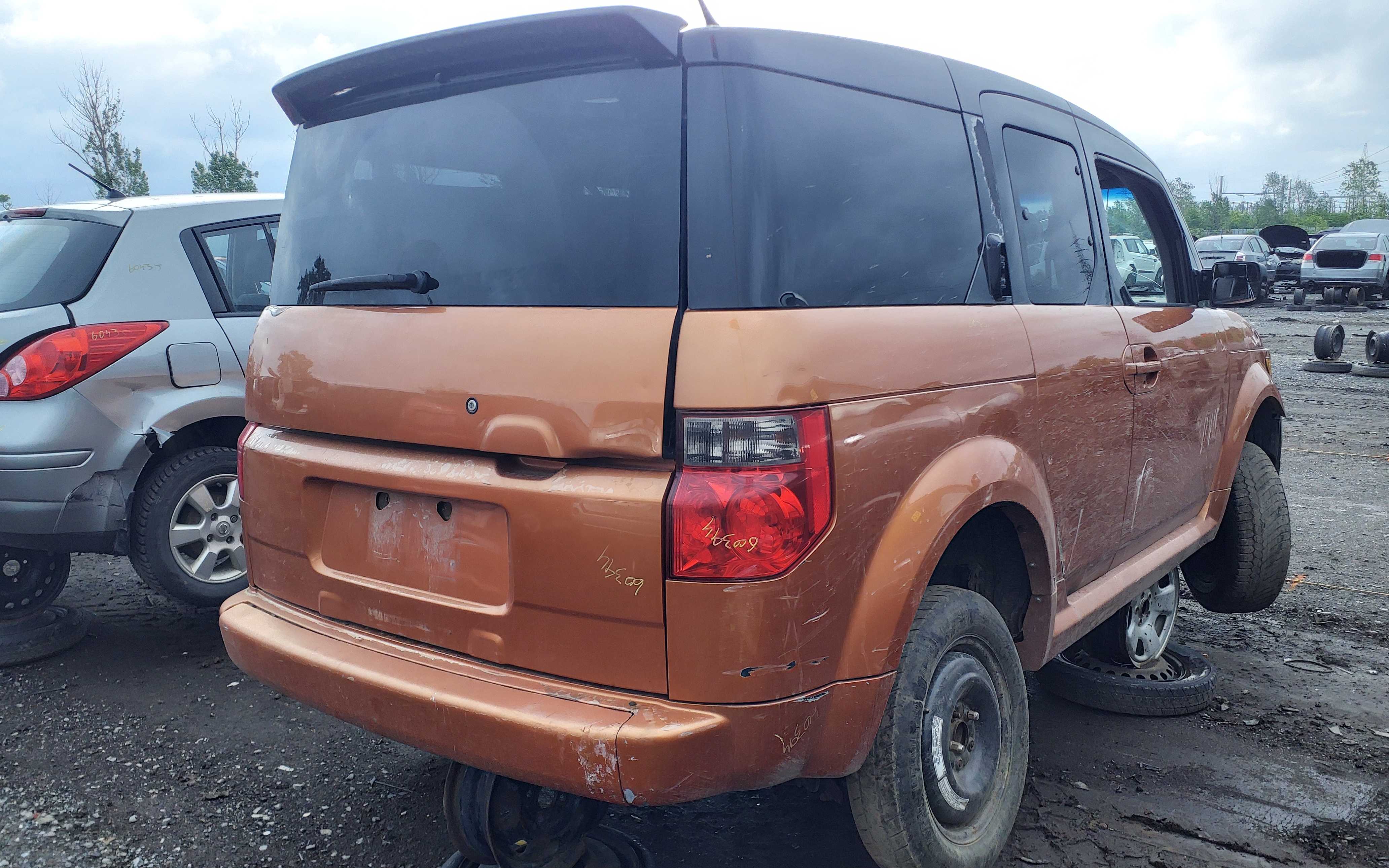 HONDA ELEMENT 2006