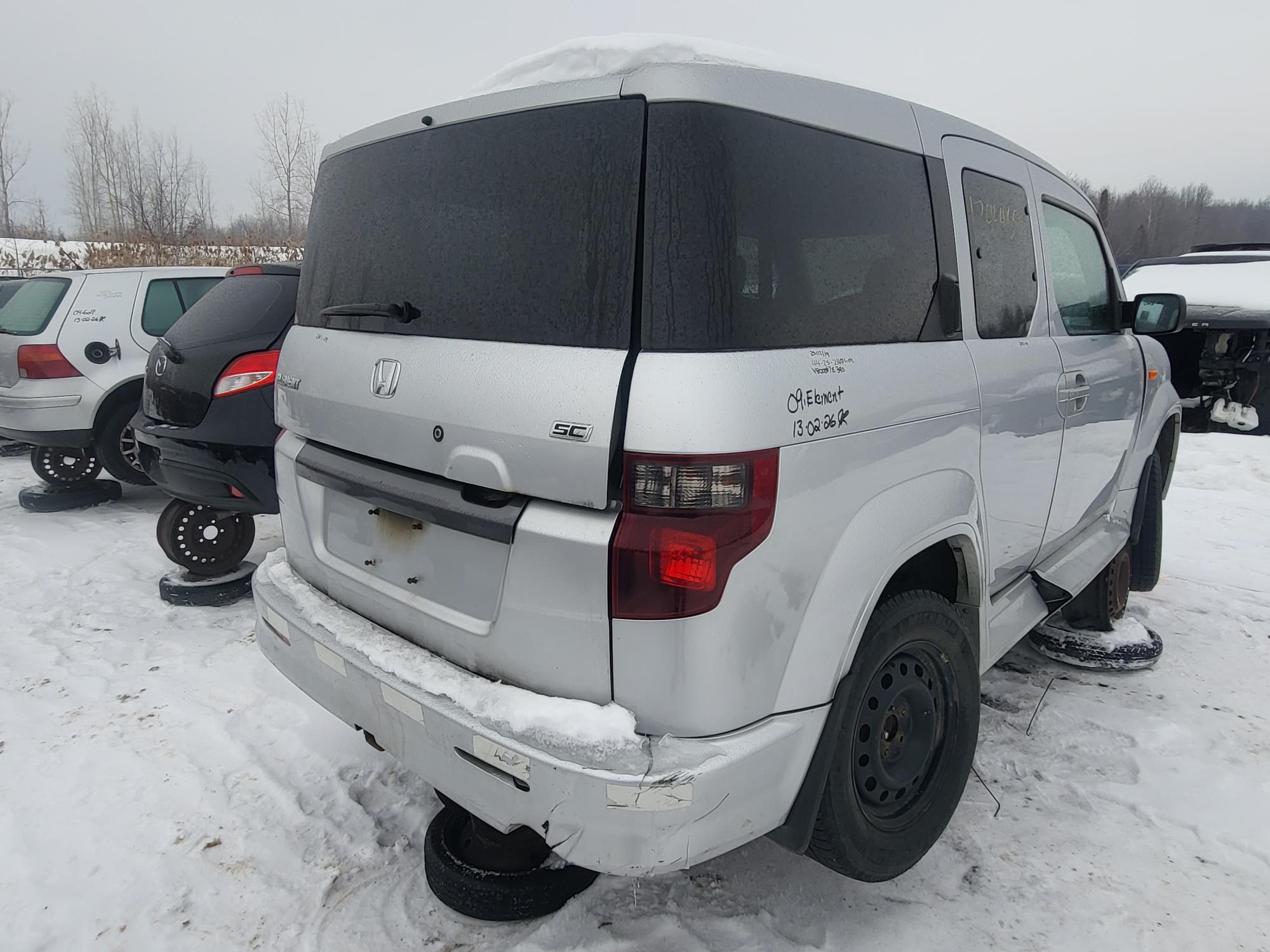 HONDA ELEMENT 2009