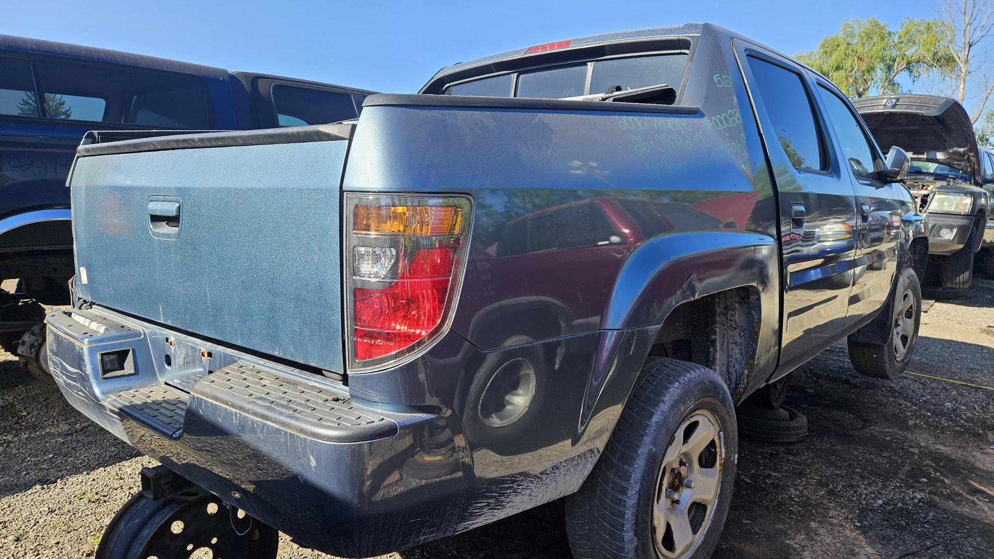 HONDA RIDGELINE 2006