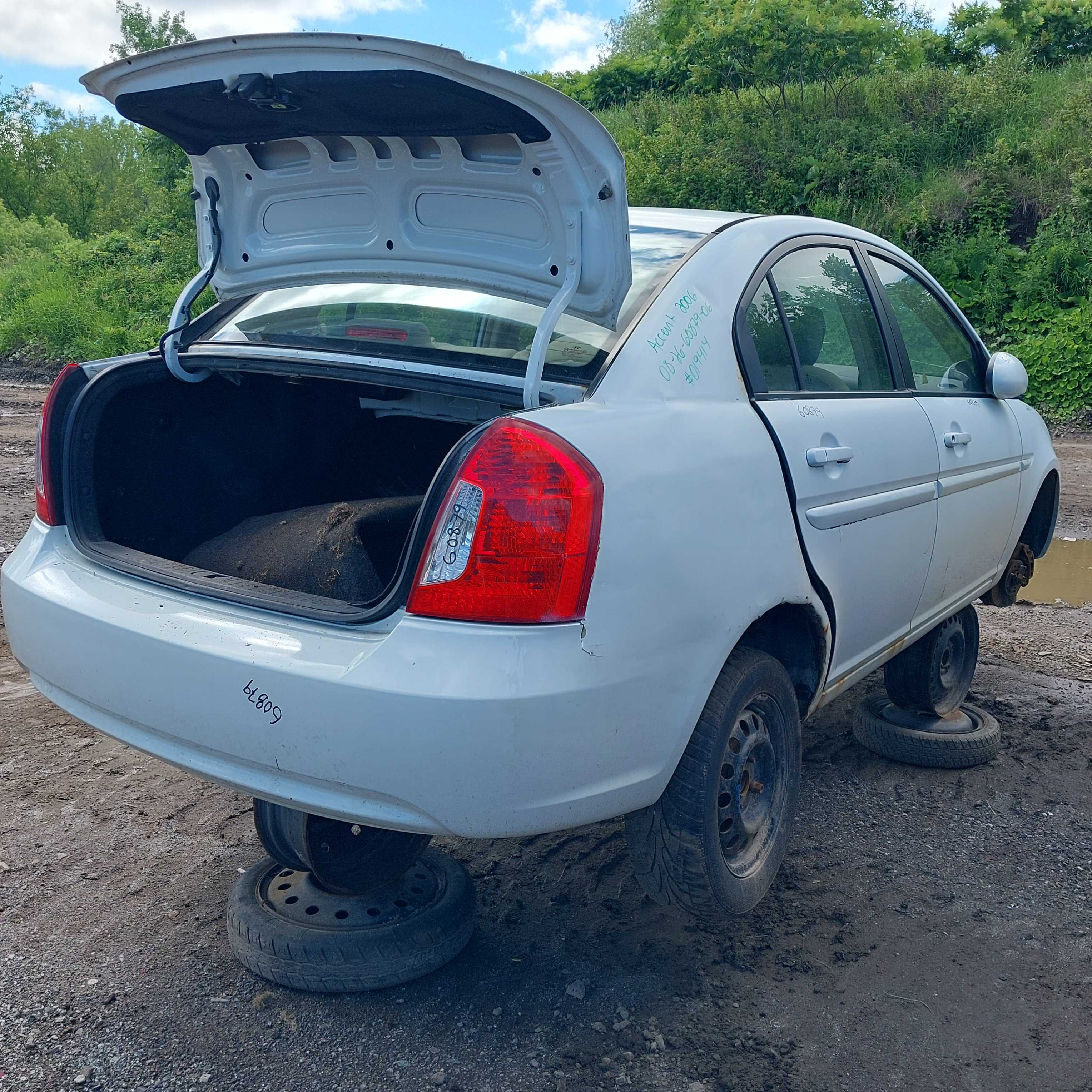 HYUNDAI ACCENT 2006