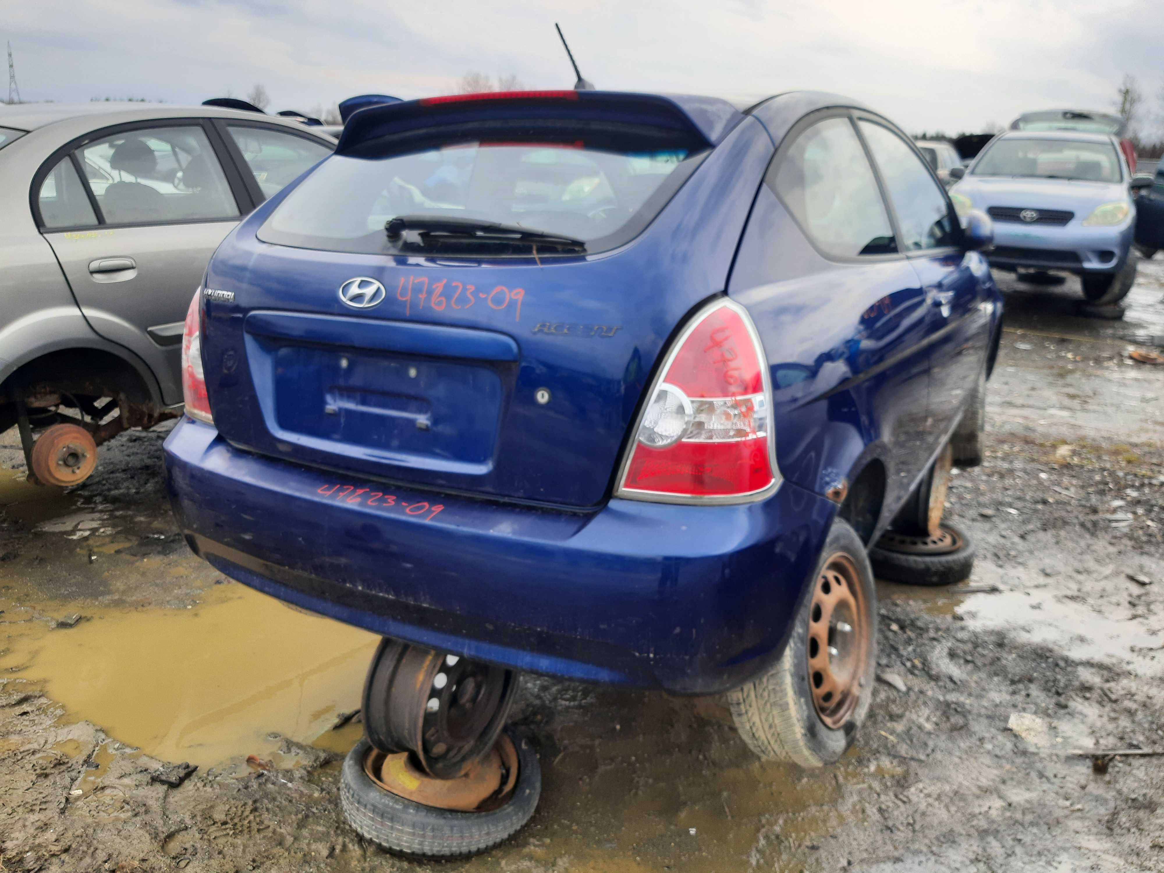 HYUNDAI ACCENT 2009