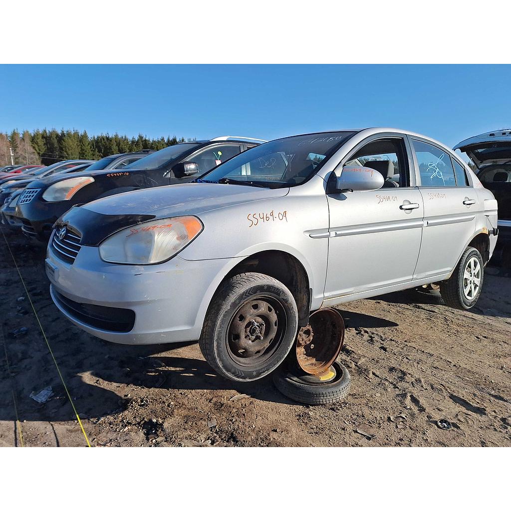 HYUNDAI ACCENT 2009